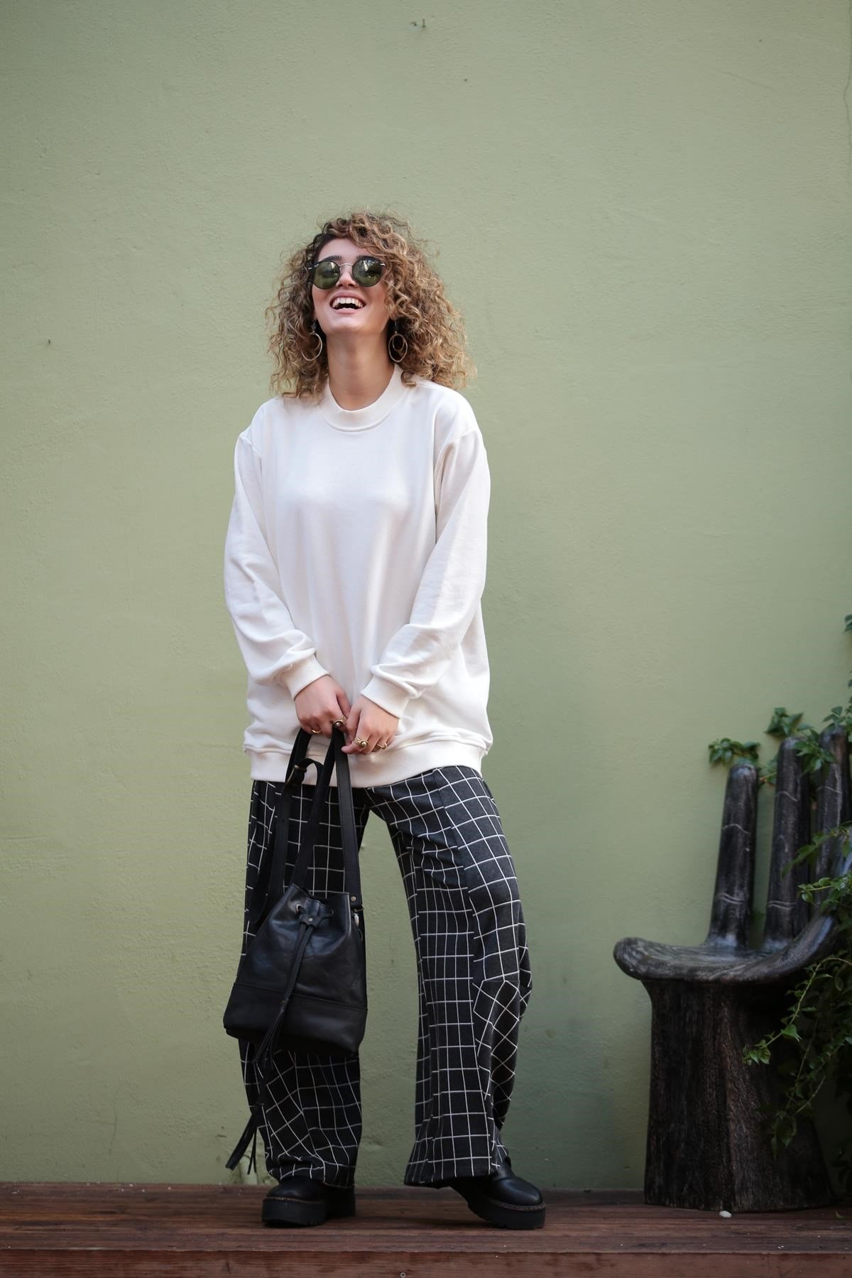  Ekru Boyfriend Sweat