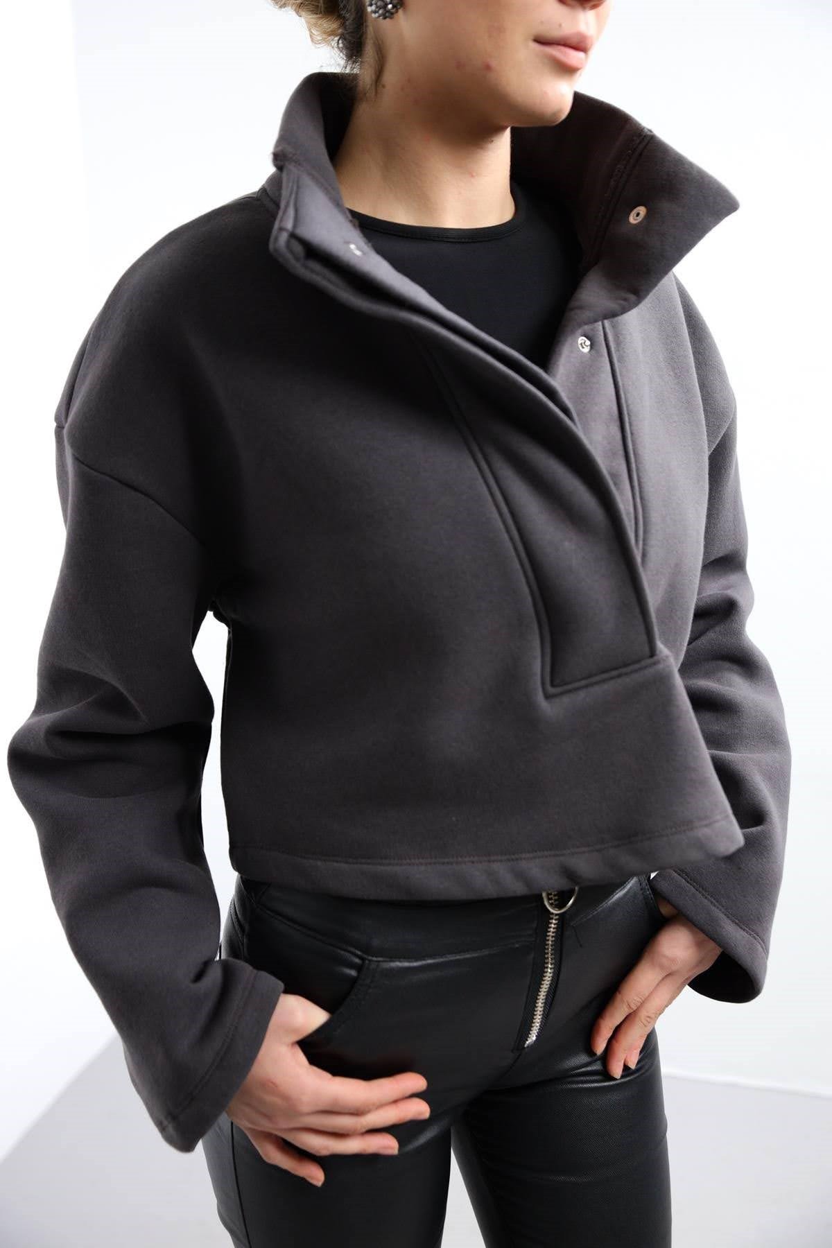  Füme Çıt Çıtlı Crop Sweat