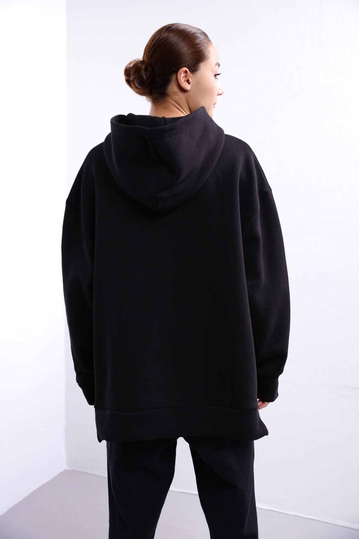  Siyah Kapüşonlu Kanguru Cep Fermuarlı Sweatshirt