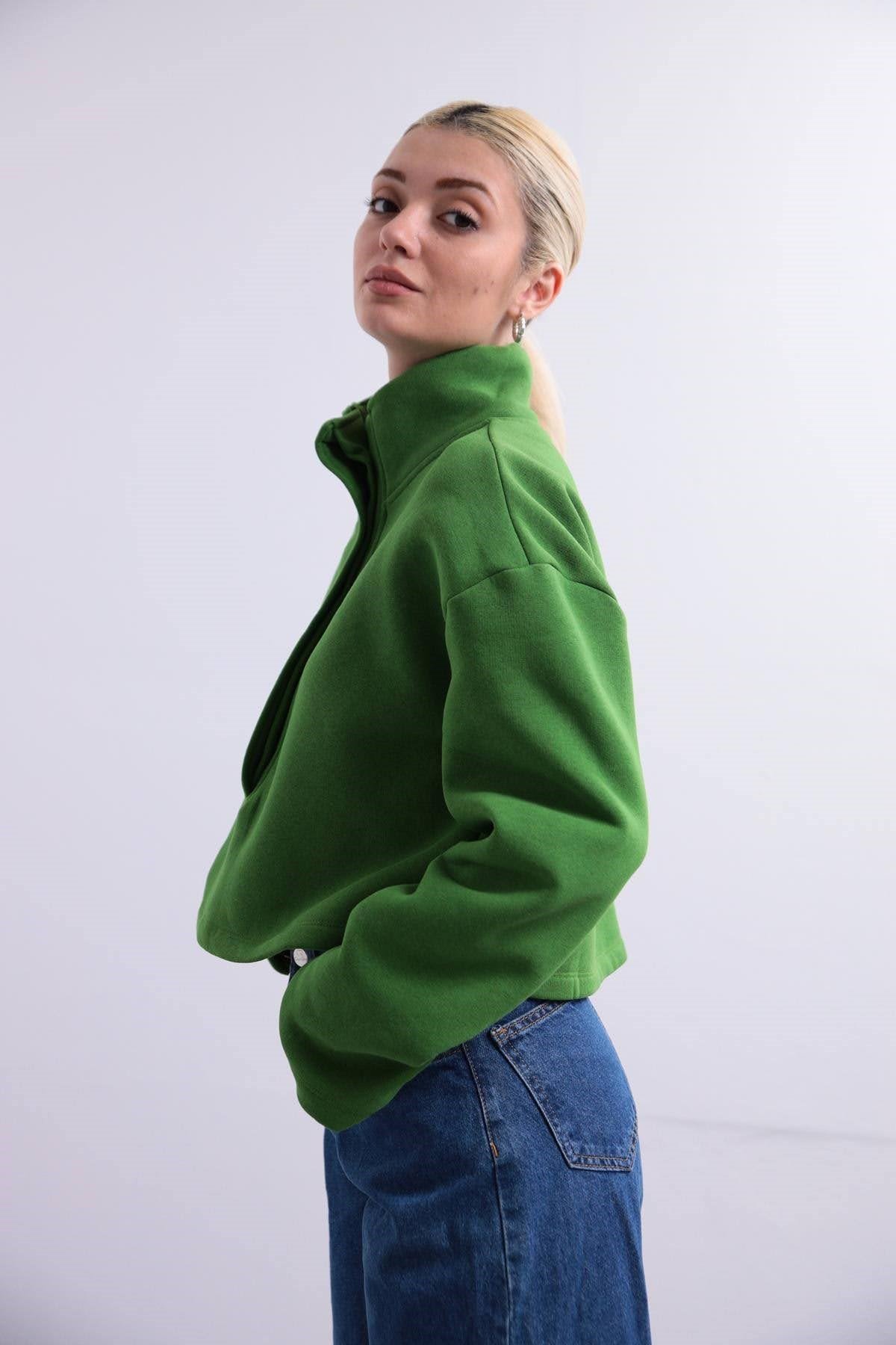  Yeşil Çıt Çıtlı Crop Sweat