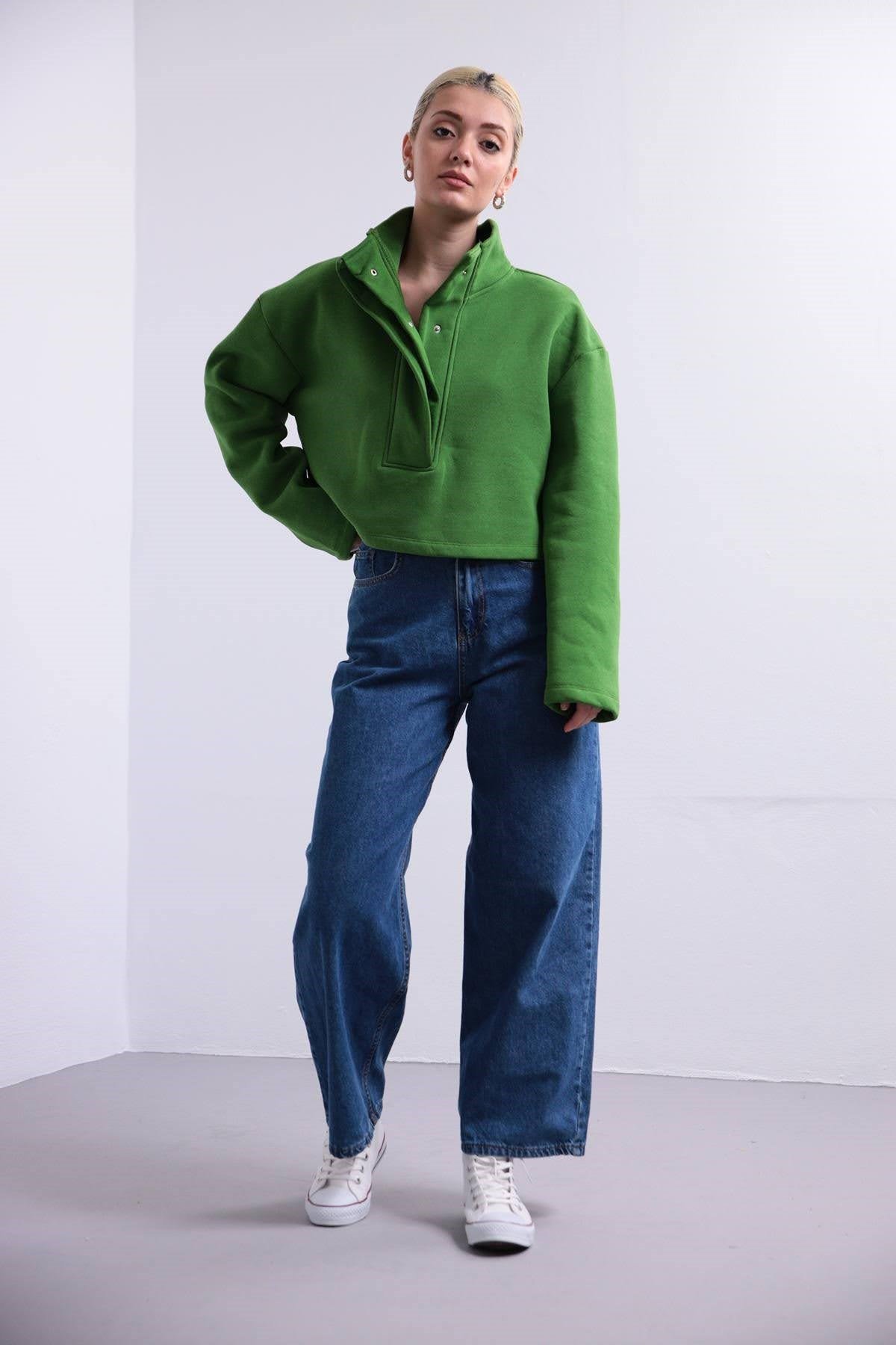  Yeşil Çıt Çıtlı Crop Sweat