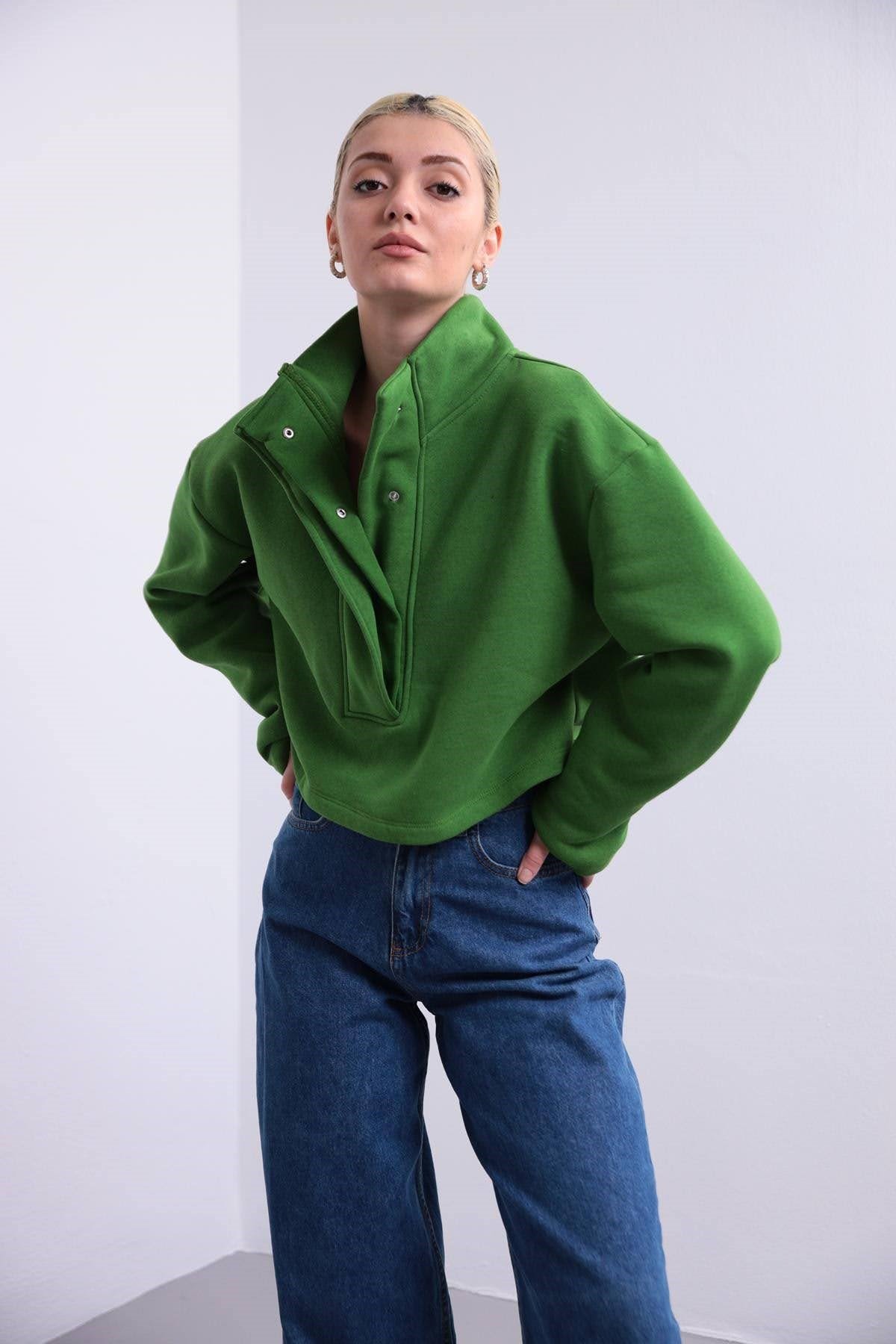  Yeşil Çıt Çıtlı Crop Sweat