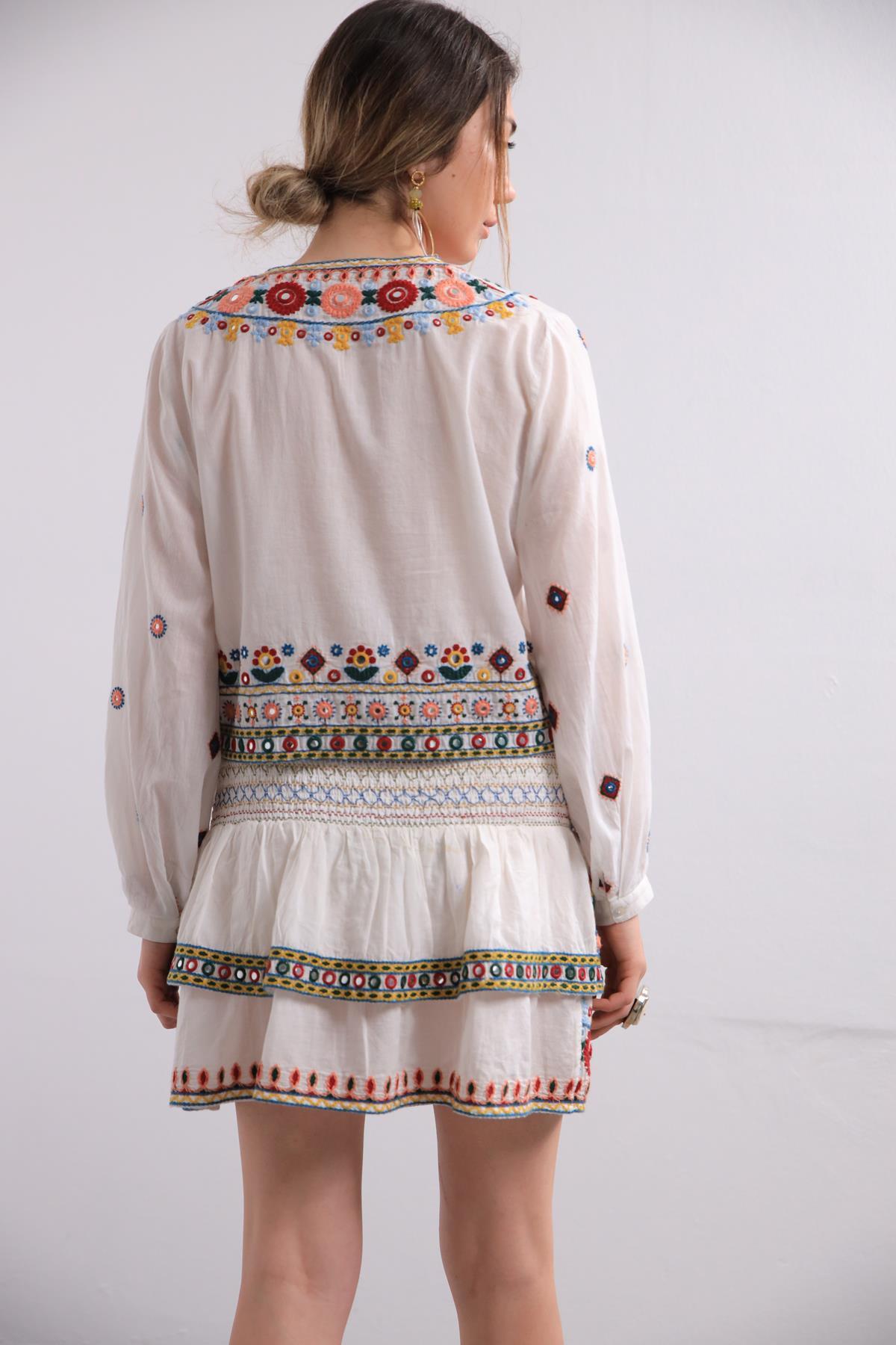  Beyaz Balık İşlemeli İğne Oyalı Bohem Mini Etek Takım