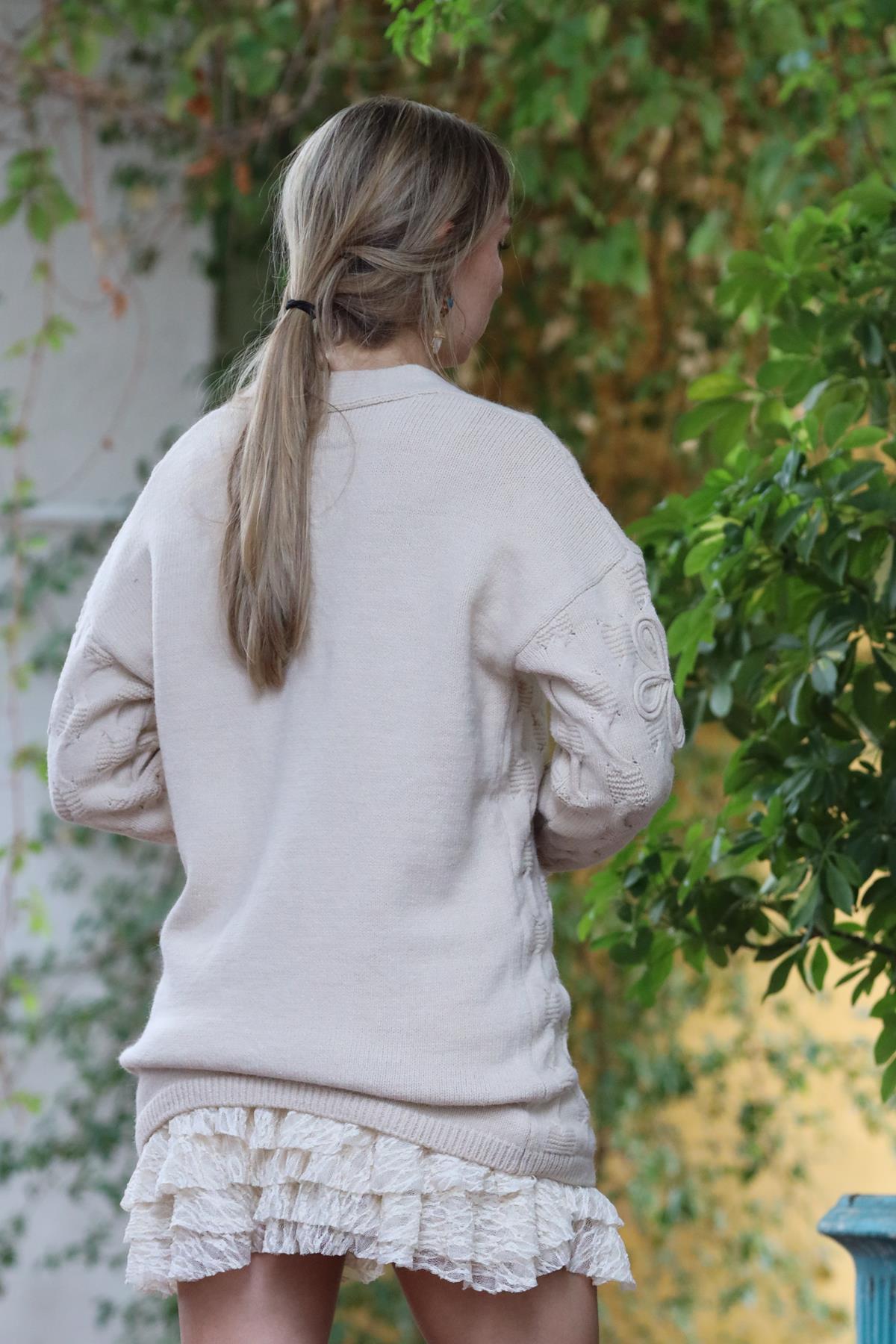 Taş Rengi Kabartma Desenli Triko Hırka