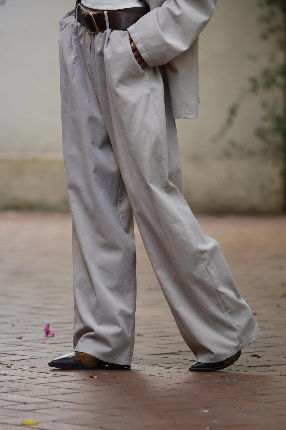 Taş Rengi Kadife Ceket ve Pantolon Takım