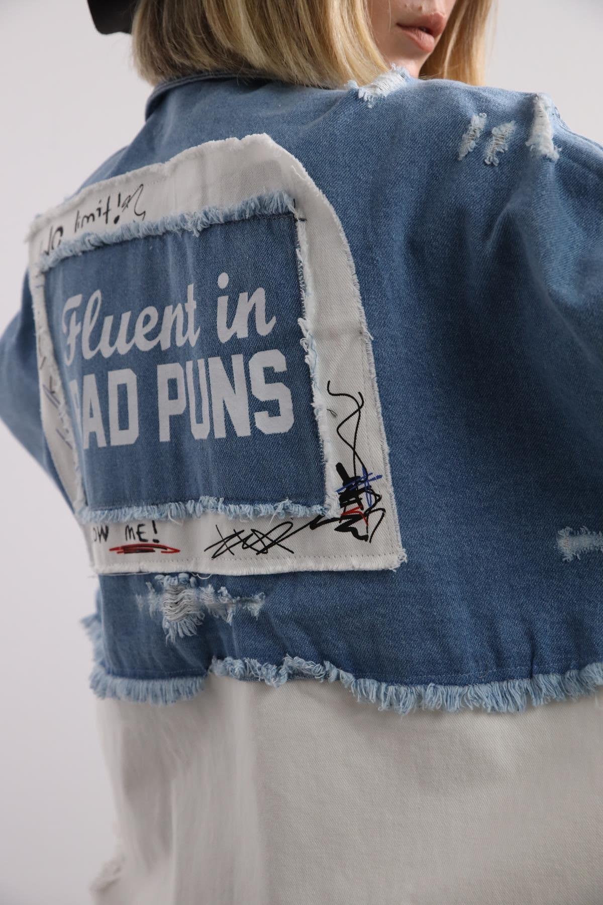  Mavi Kot Detaylı Arkası Yazılı Trençkot