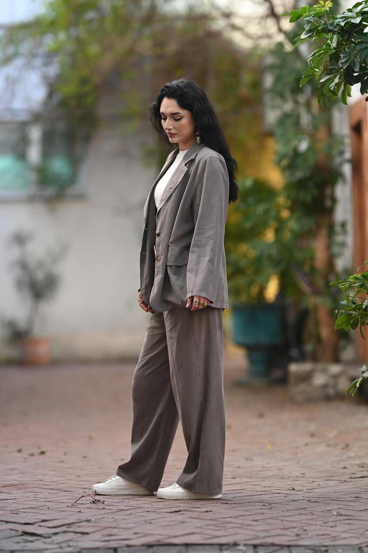 Vizon Rengi Kadife Ceket ve Pantolon Takım