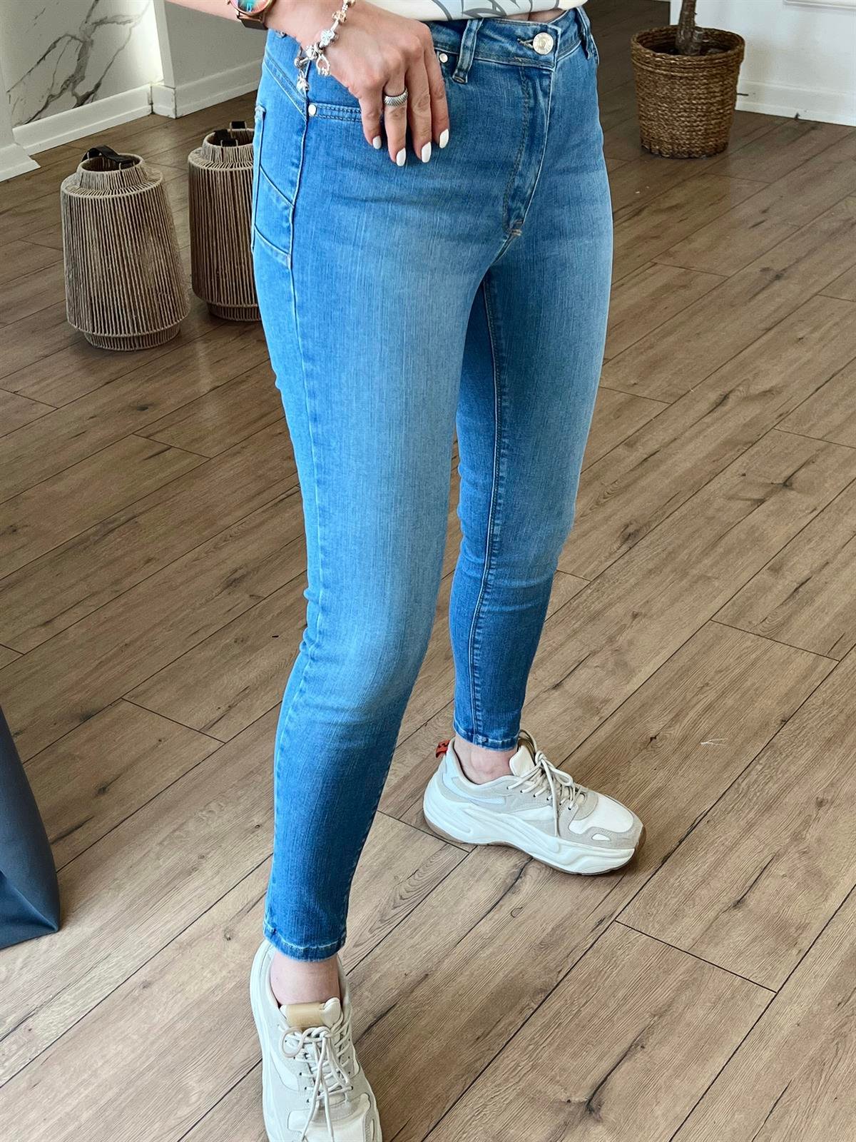 1049 PUSH UP JEAN AÇIK MAVİ
