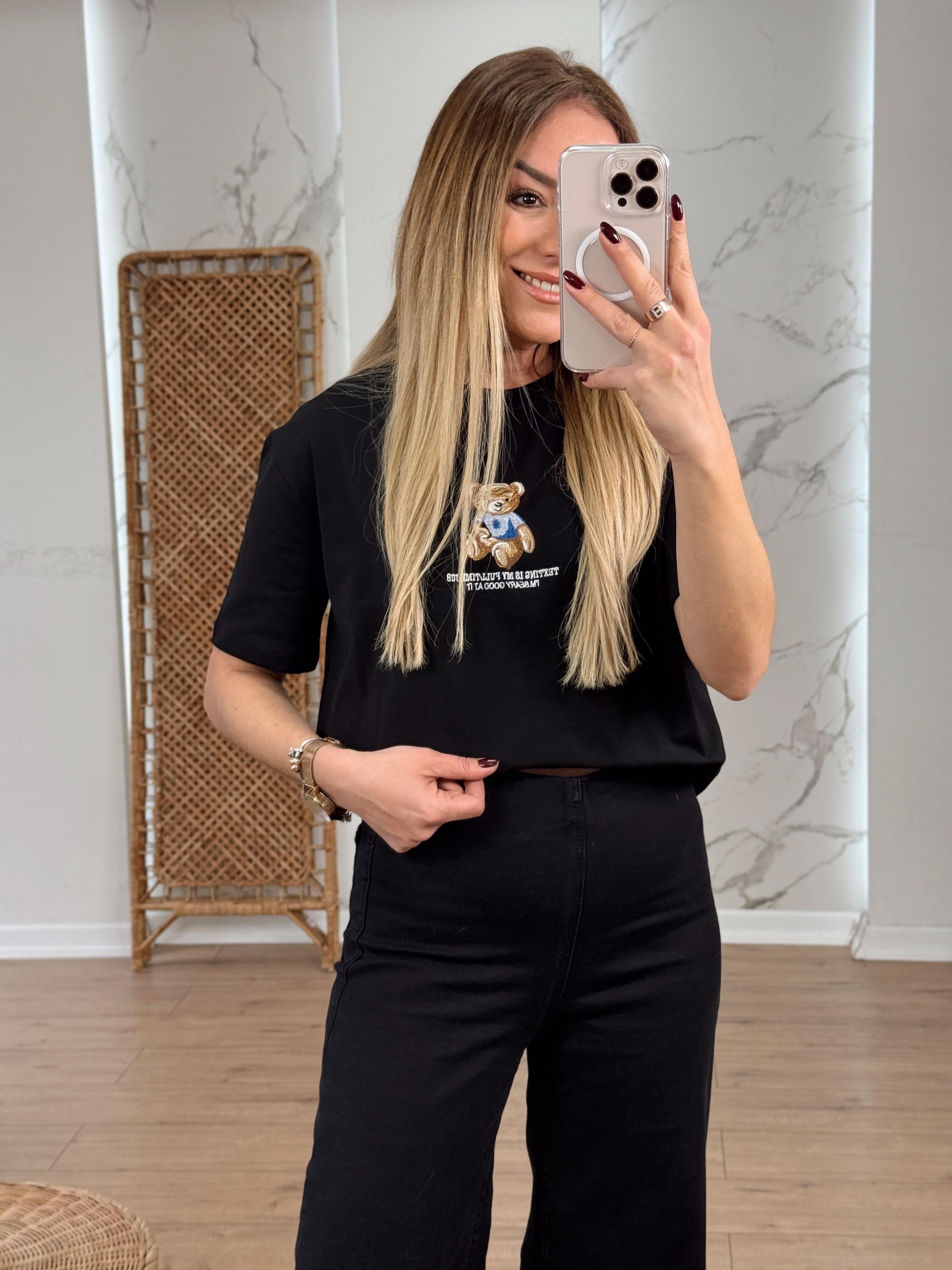 Ayıcık Nakışlı Tshirt SİYAH