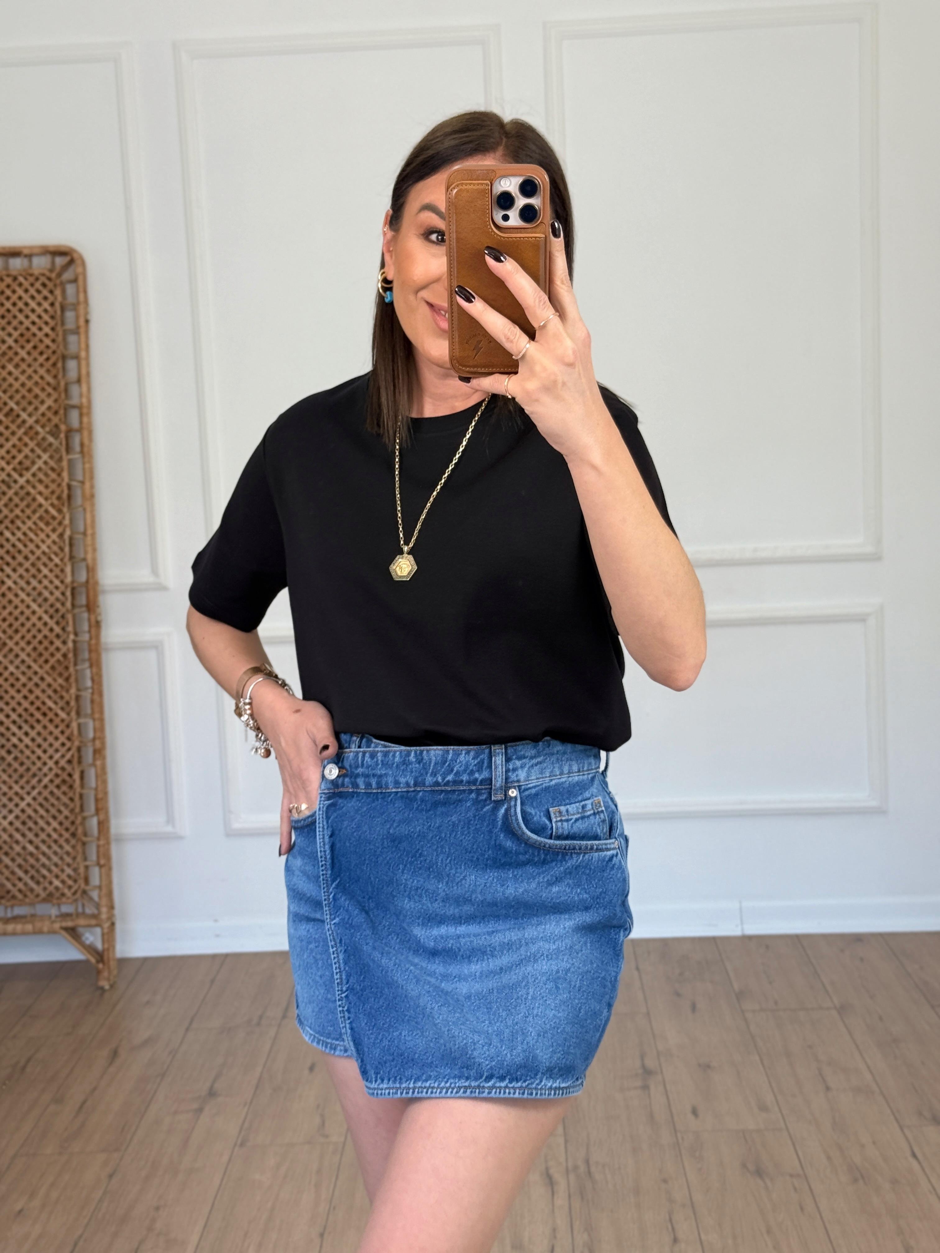 Basic Yuvarlak Yaka Tshirt SİYAH