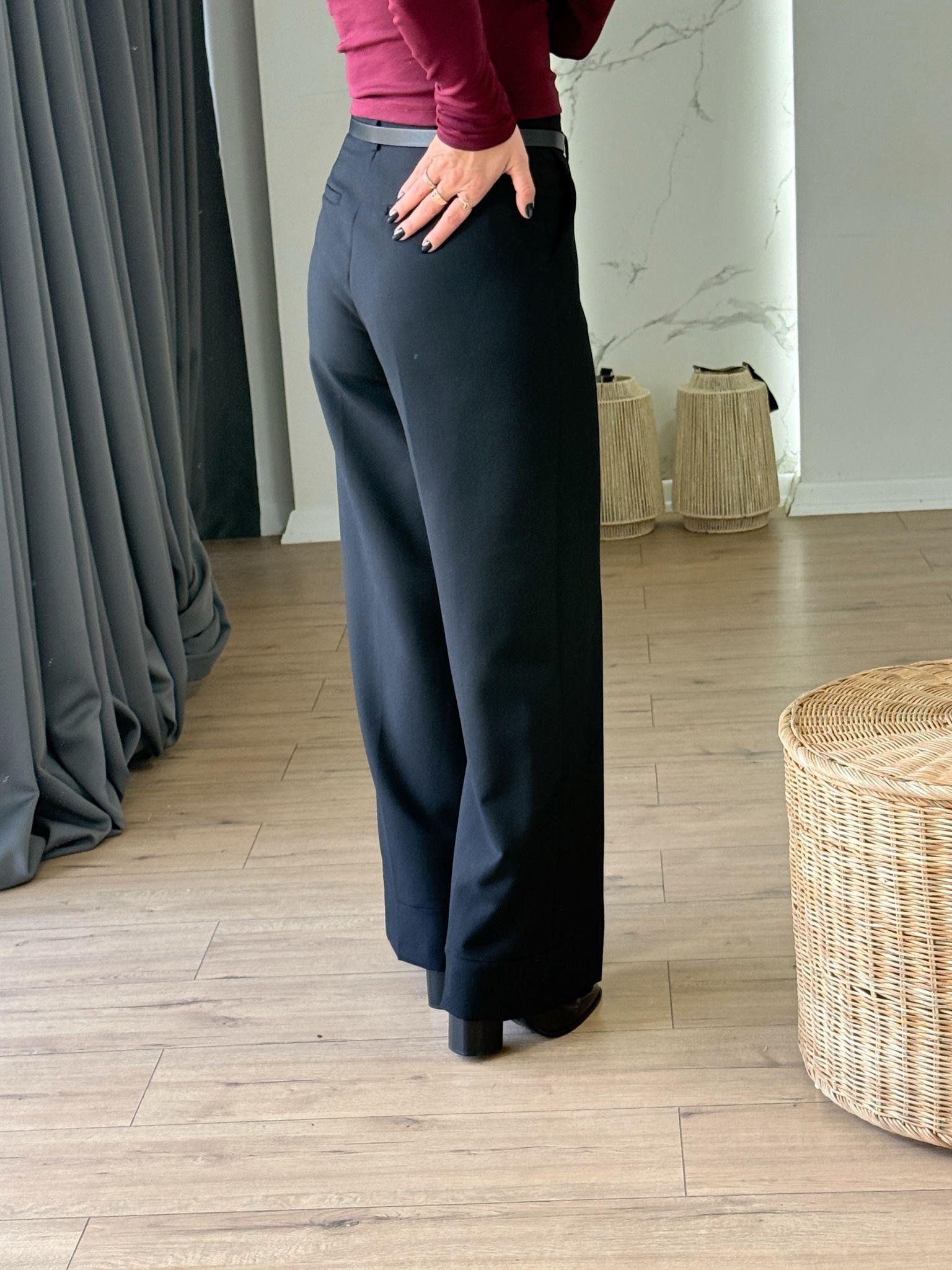 Beli Kemerli Bol Paça Pantolon SİYAH