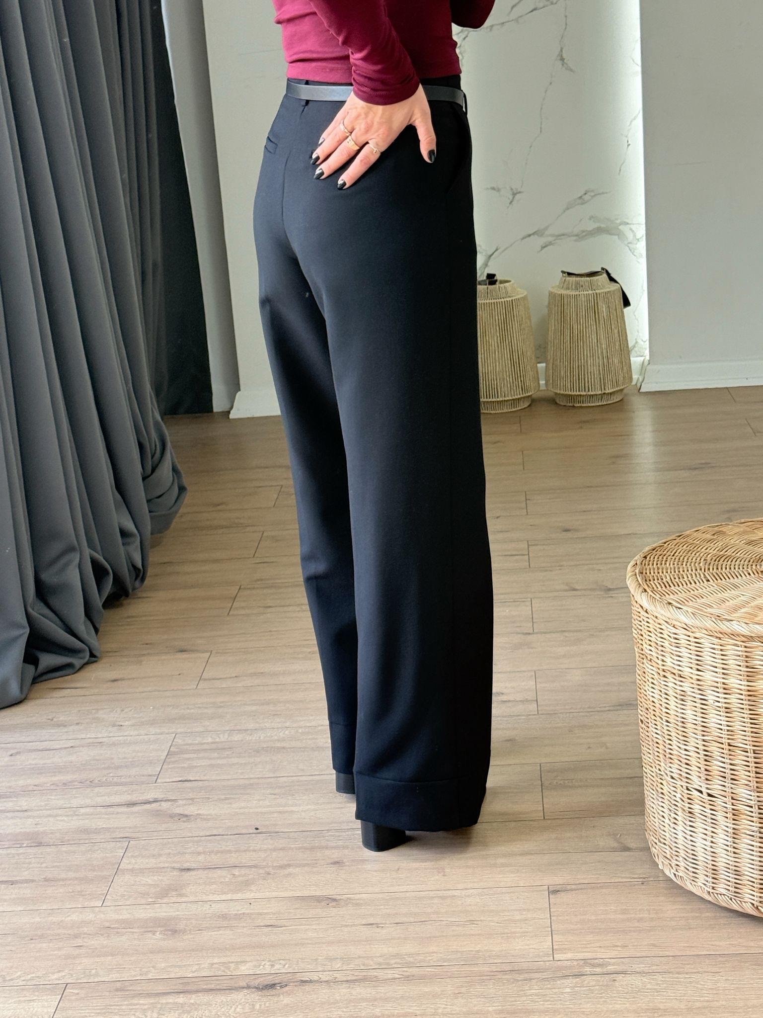 Beli Kemerli Bol Paça Pantolon SİYAH