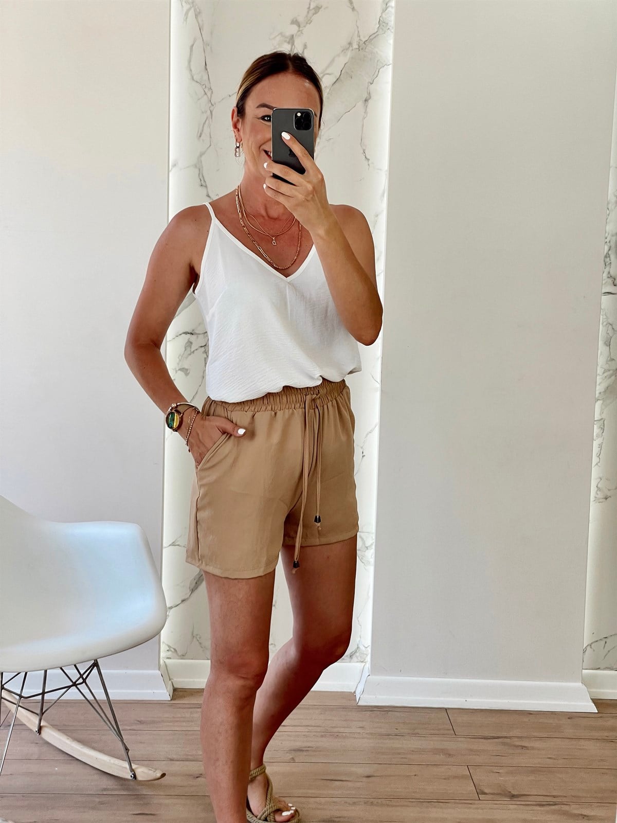 Beli Lastikli Şort Camel