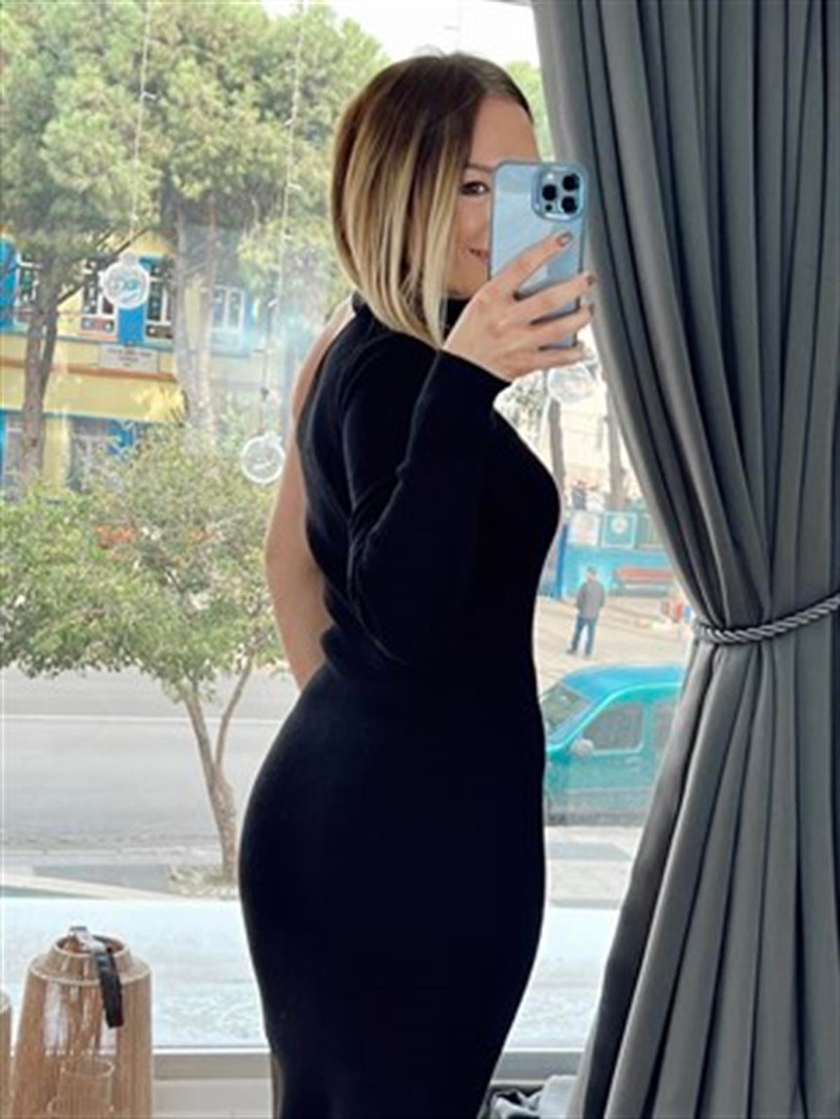 BİSİKLET YAKA TEK OMUZ TEK KOL ELBİSE SİYAH