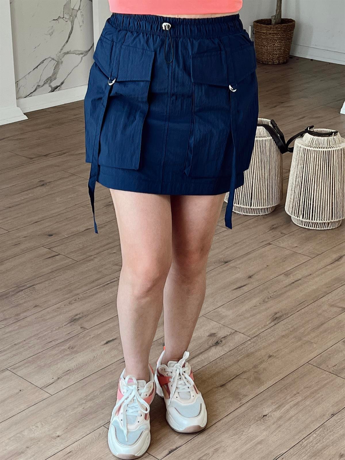 Cep Detaylı Paraşüt Etek LACİVERT