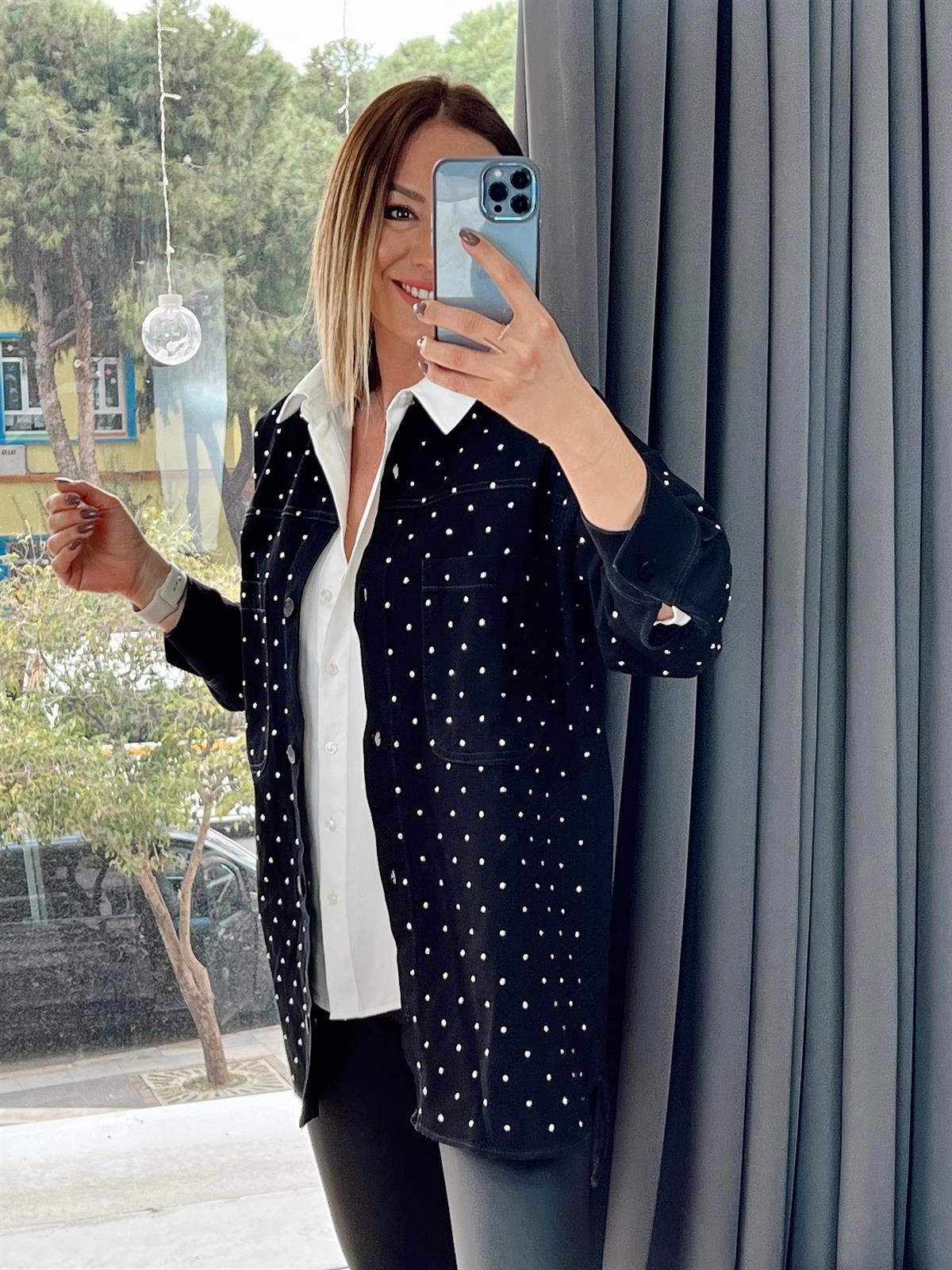 Çift Cepli Taşlı Denim Ceket Siyah