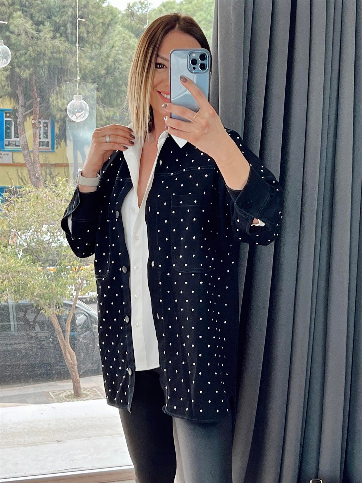 Çift Cepli Taşlı Denim Ceket Siyah