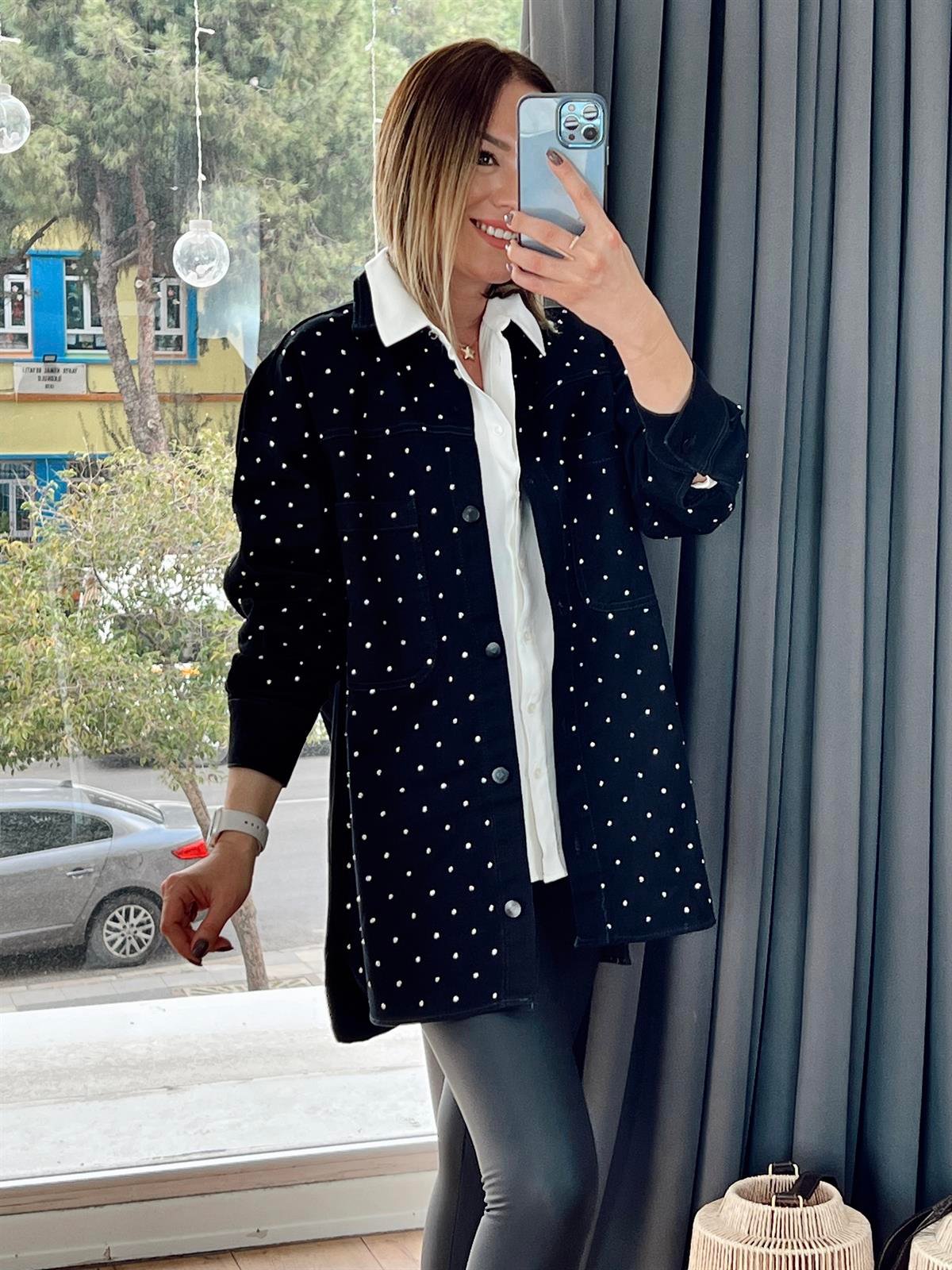 Çift Cepli Taşlı Denim Ceket Siyah