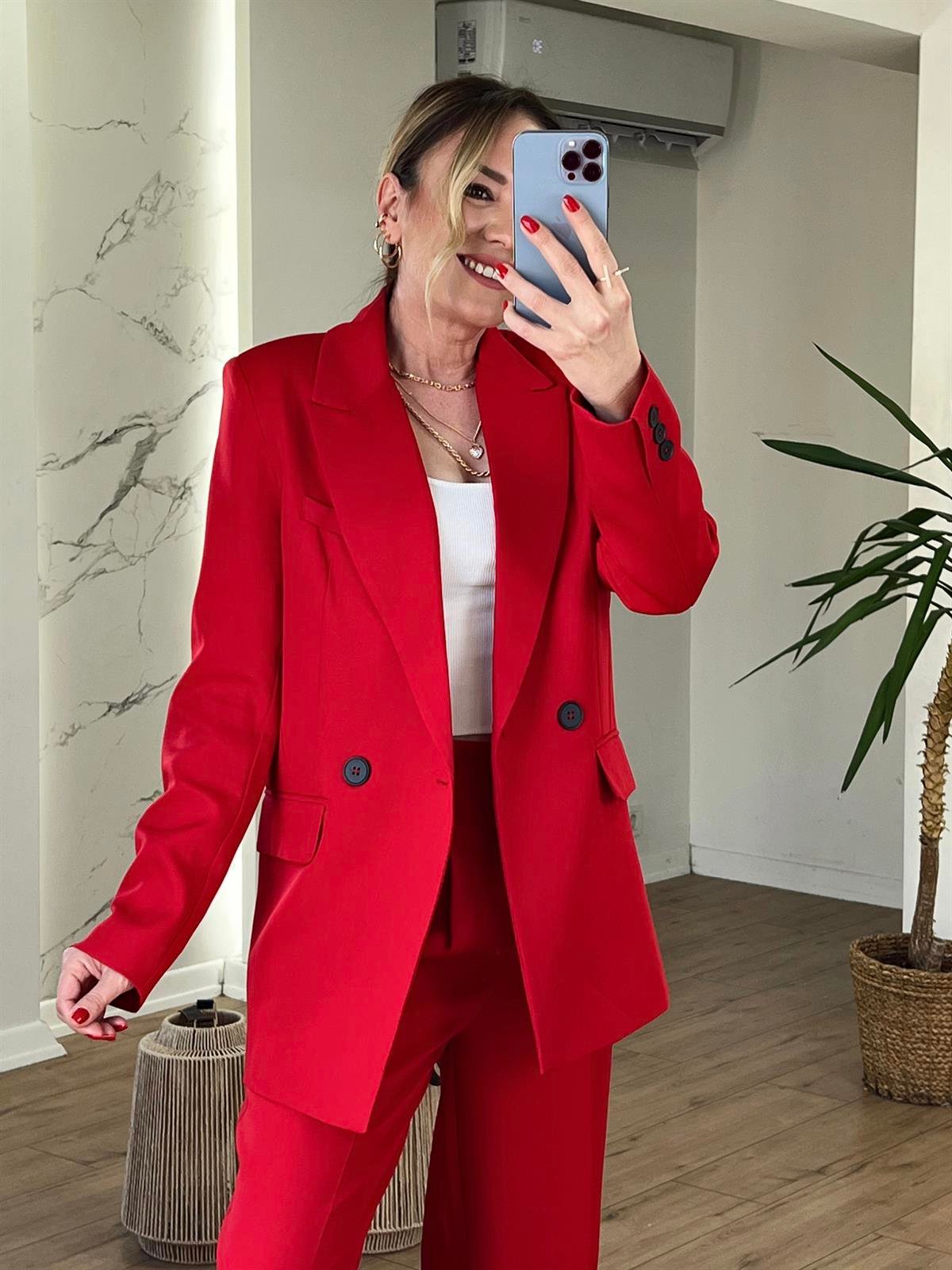 DÜĞMELİ OVERSİZE TAKIM KIRMIZI