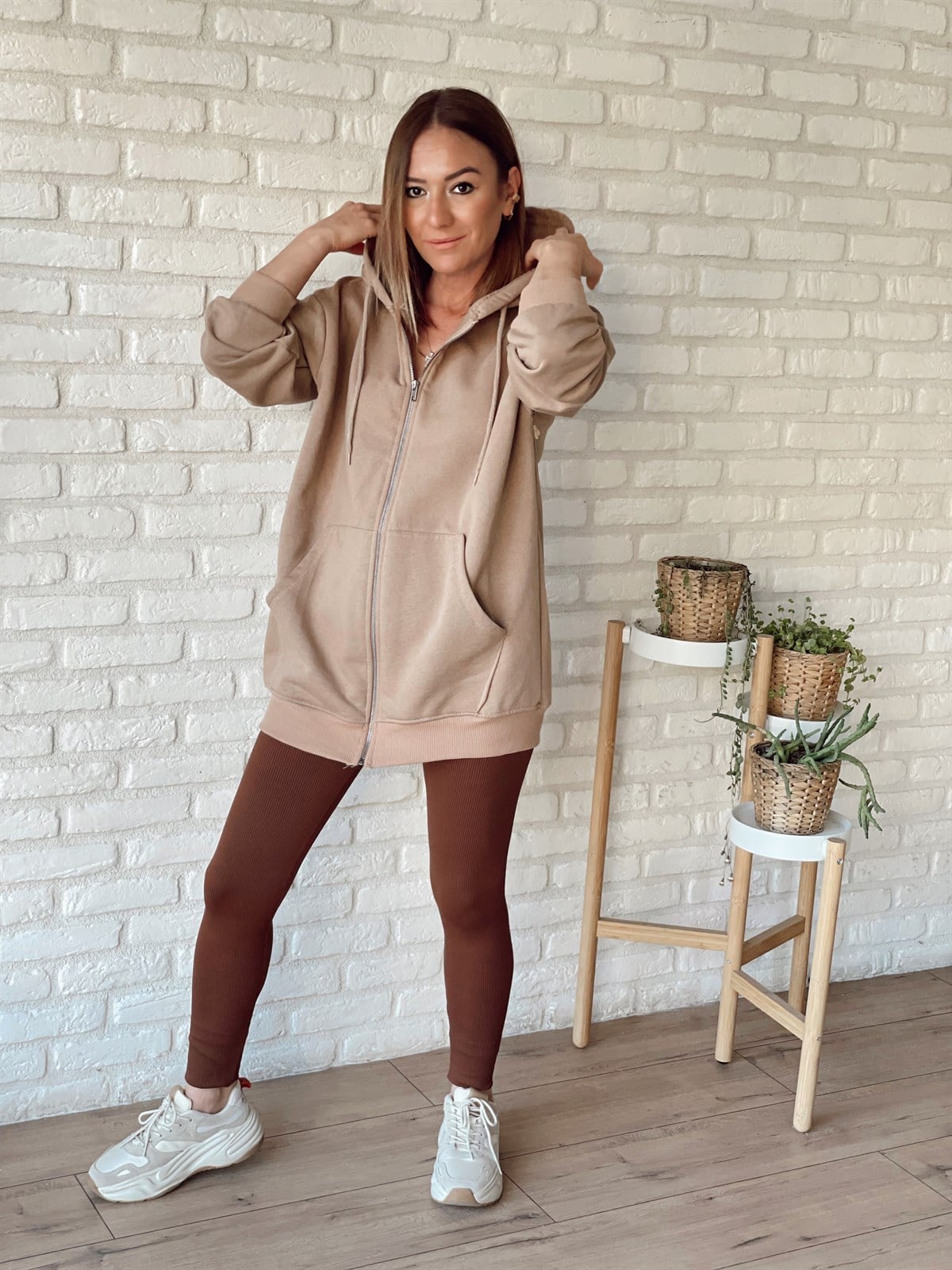 Fermuarlı Basic Sweatshırt Bej