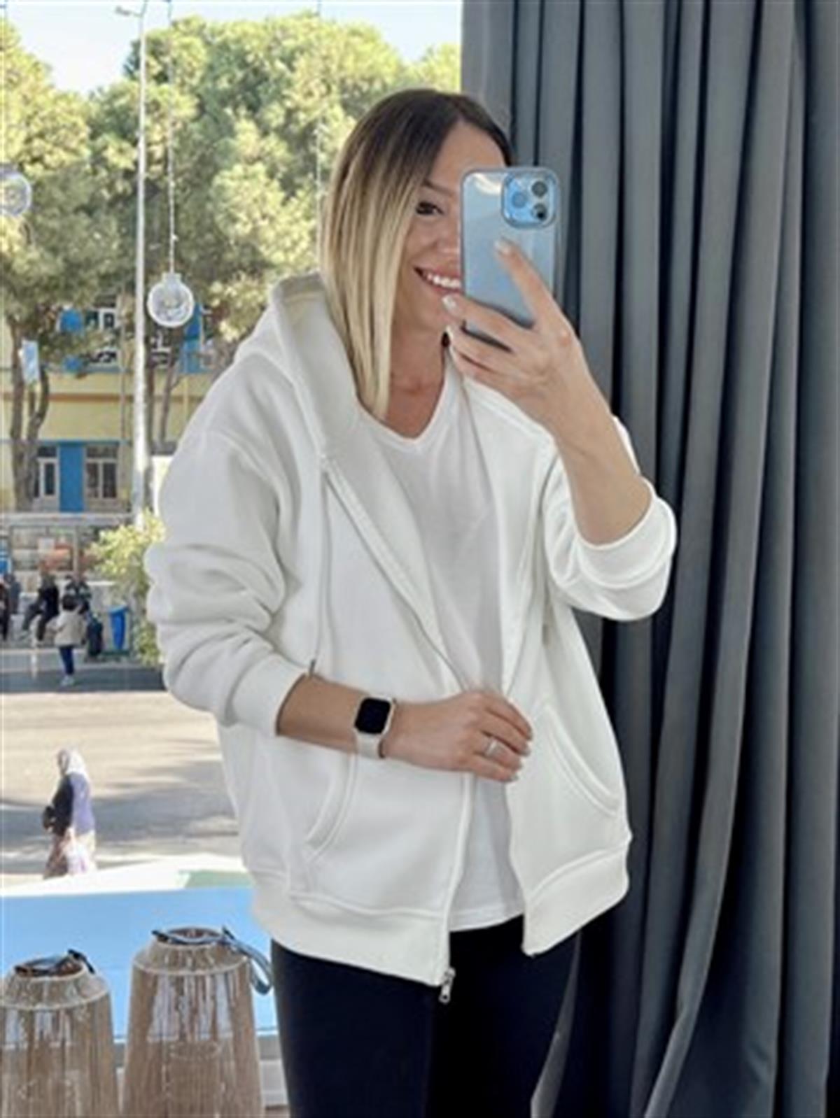 FERMUARLI KAPÜŞONLU SWEAT EKRU