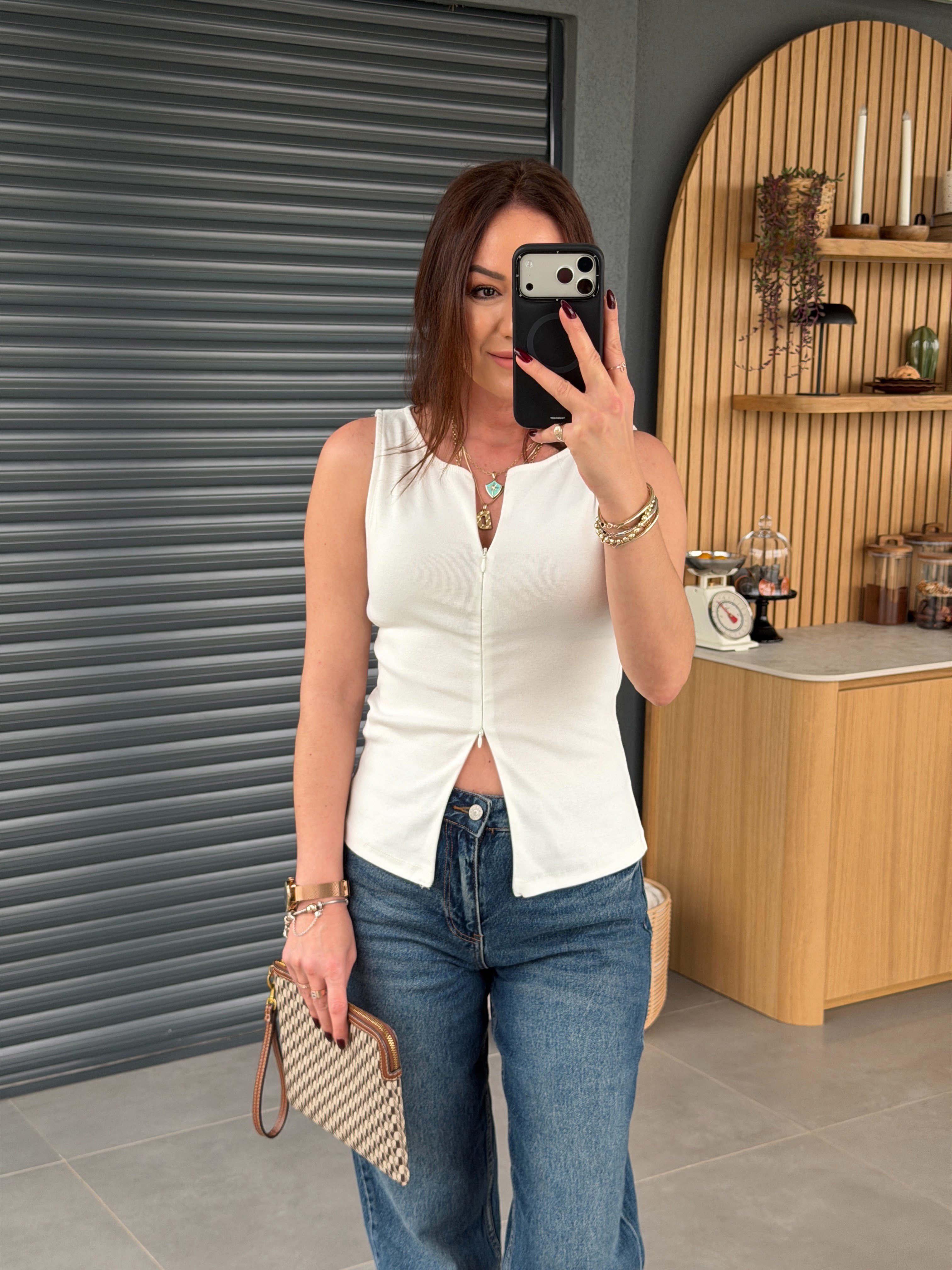 Fermuarlı Kolsuz Body EKRU