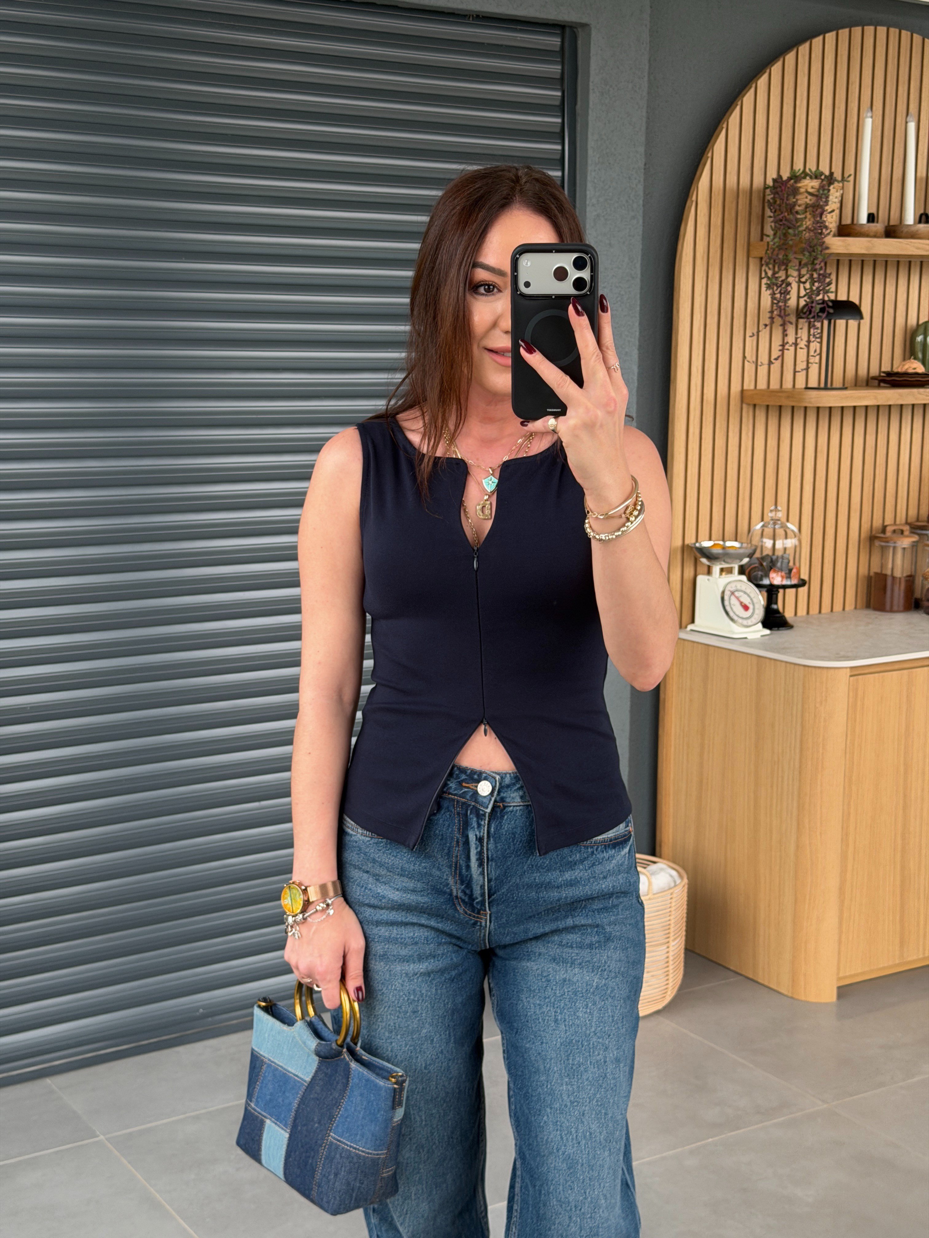 Fermuarlı Kolsuz Body LACİVERT