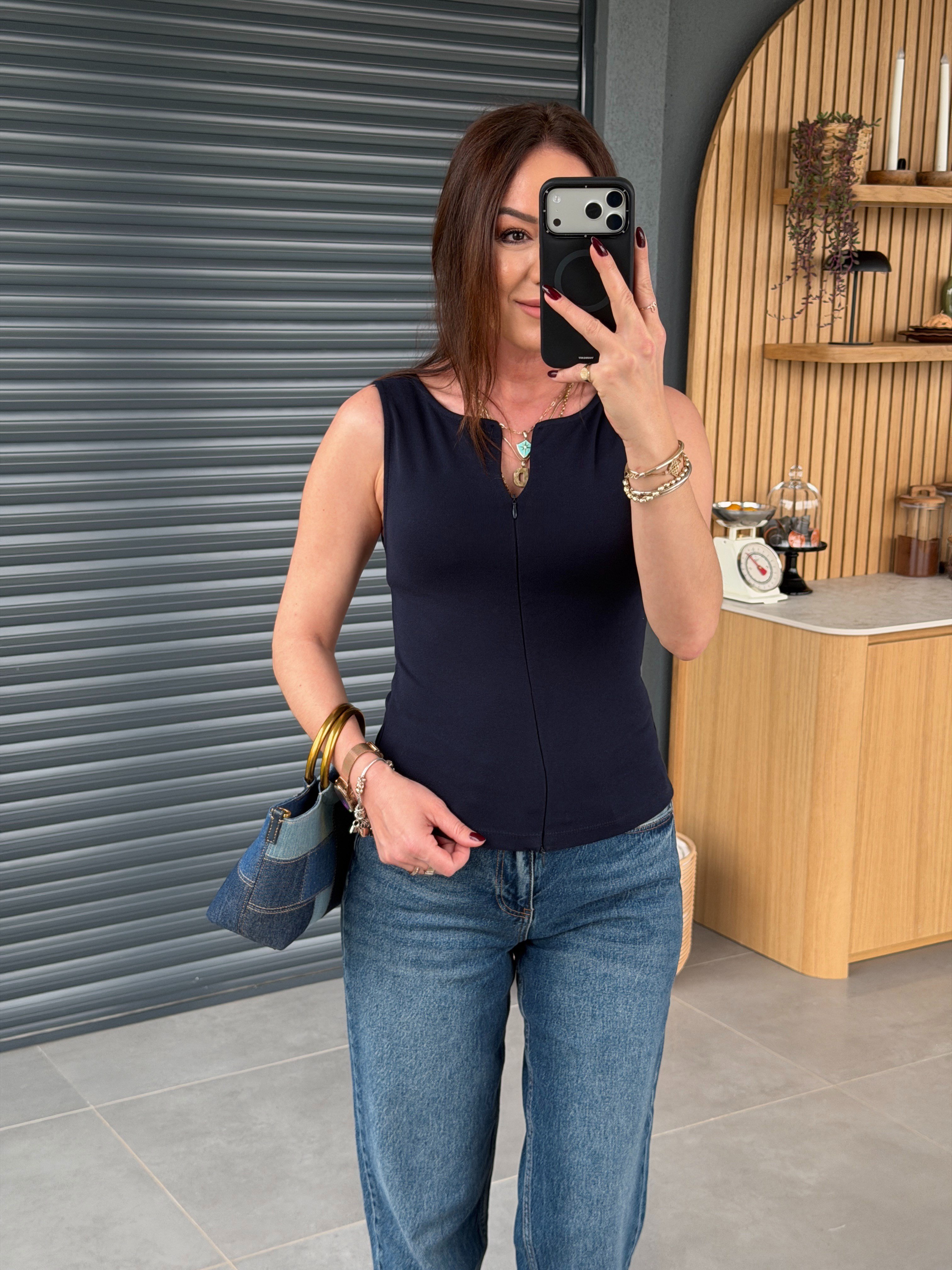 Fermuarlı Kolsuz Body LACİVERT