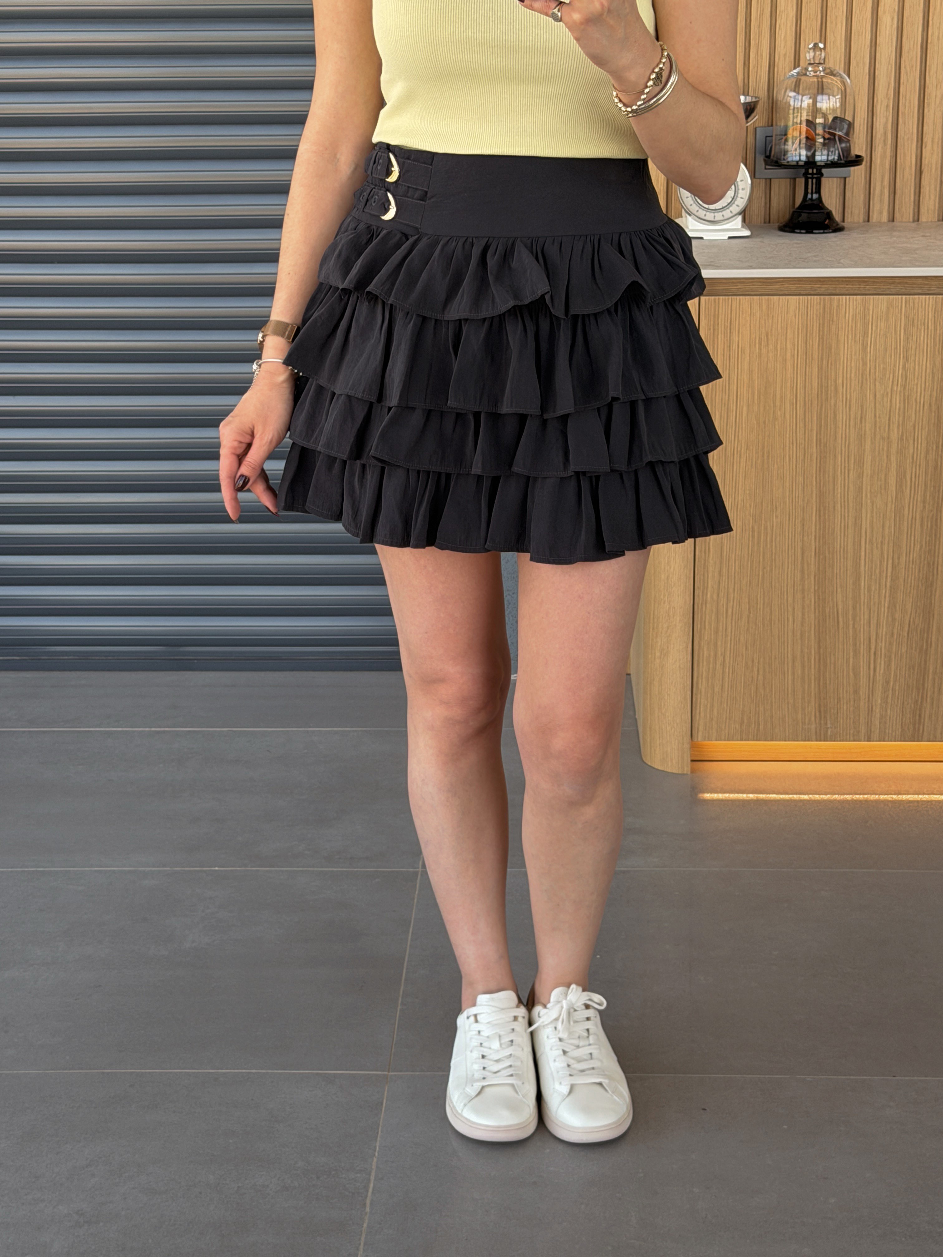 Fırfırlı Mini Şort Etek SİYAH