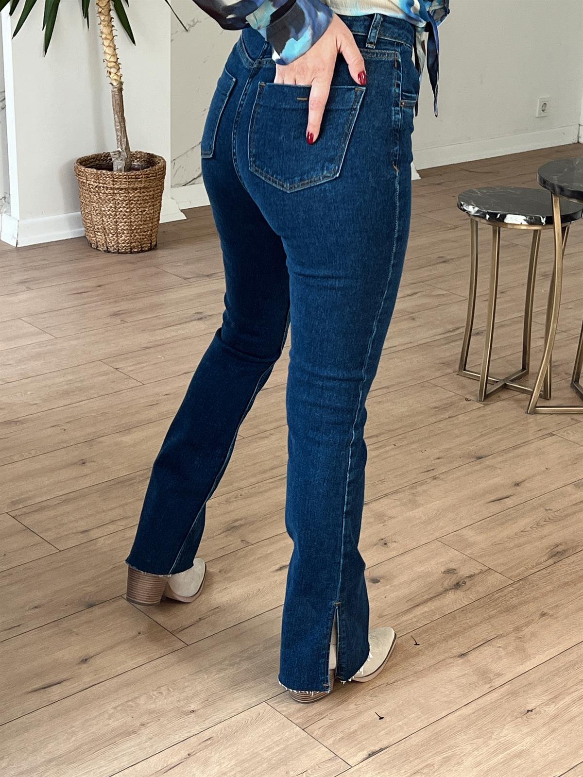 Flare Paça Yırtmaçlı Jean LACİVERT