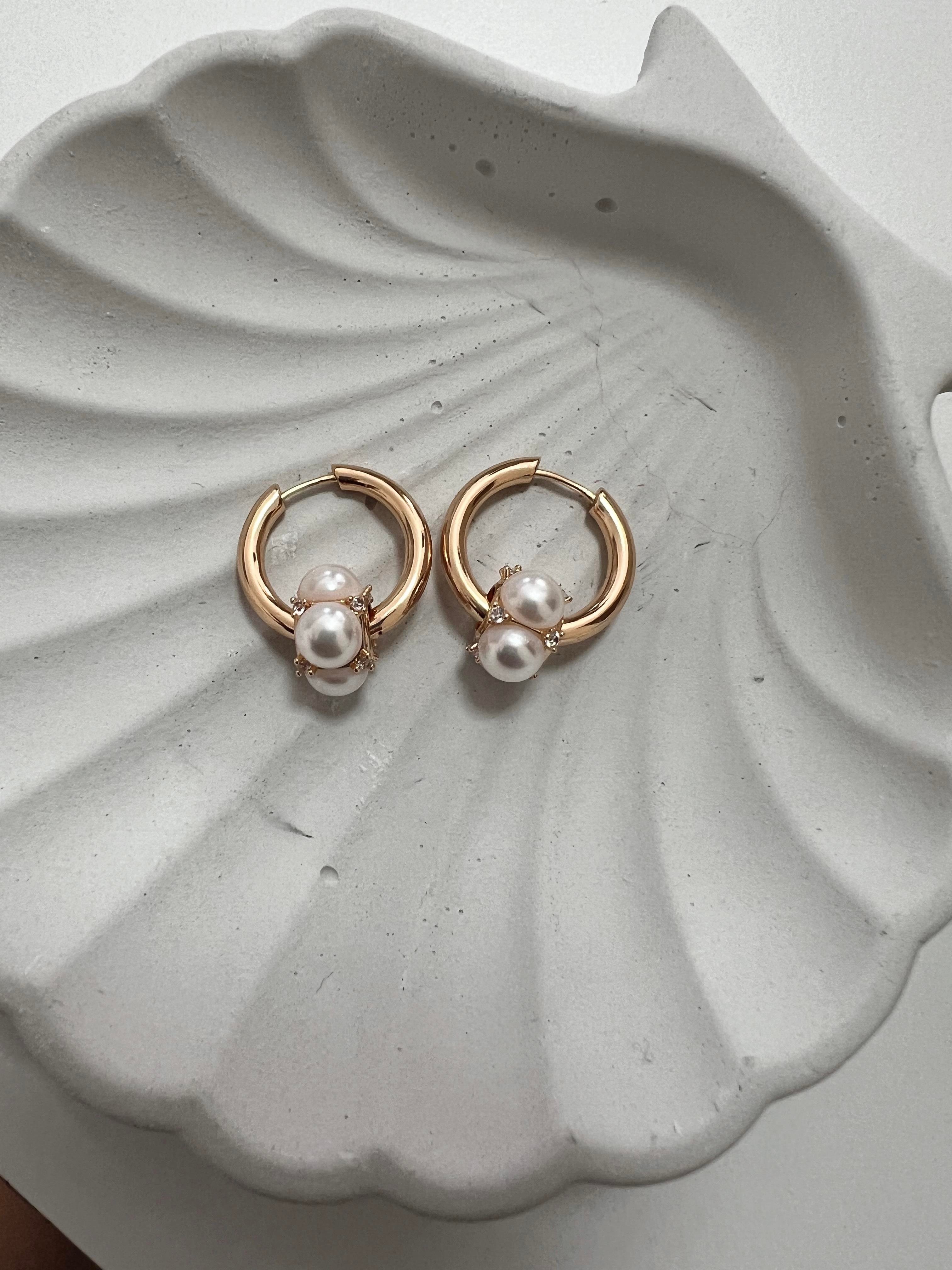 İnci Detaylı Halka Küpe ROSE