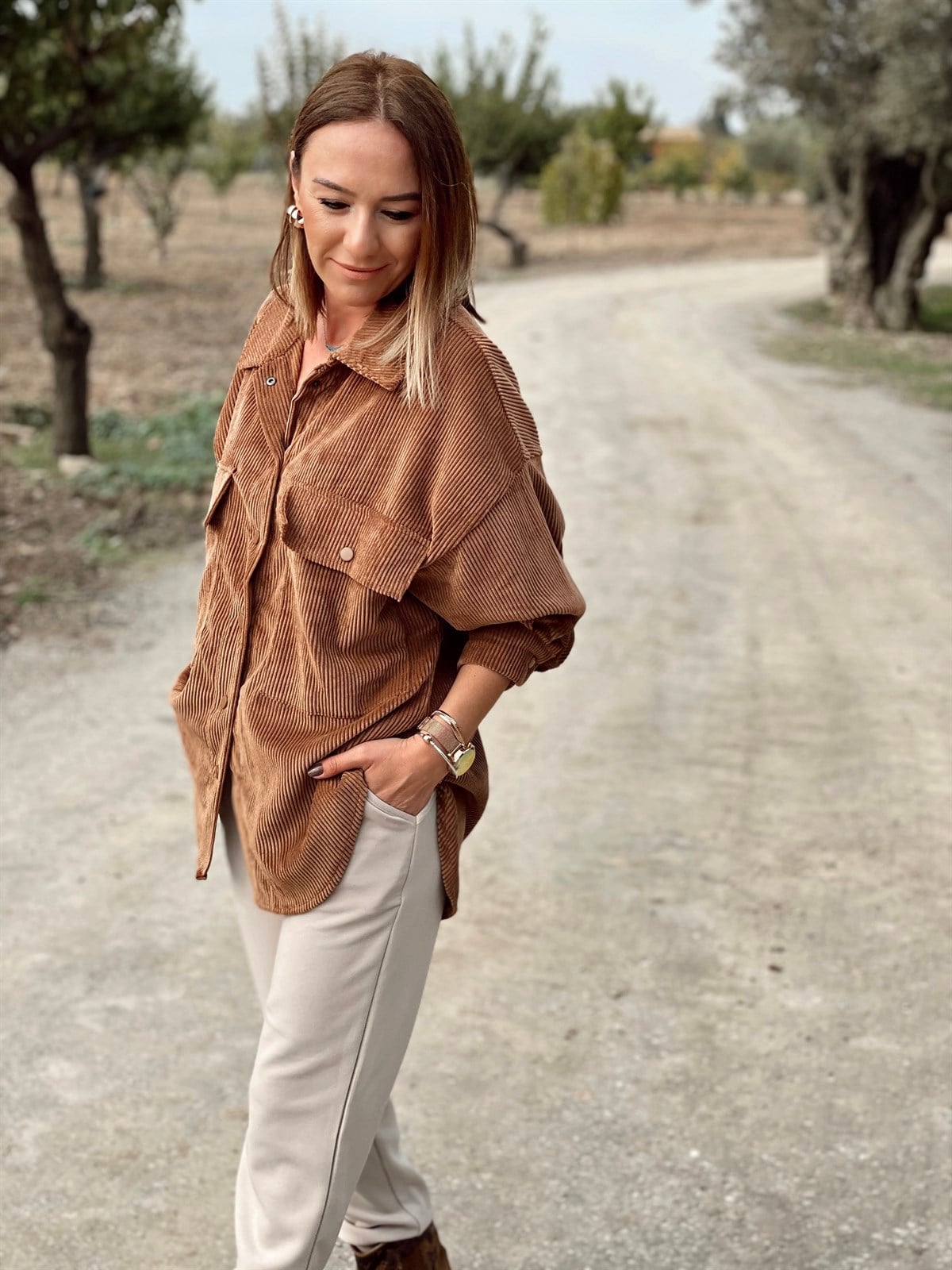 Kadife Gömlek Camel