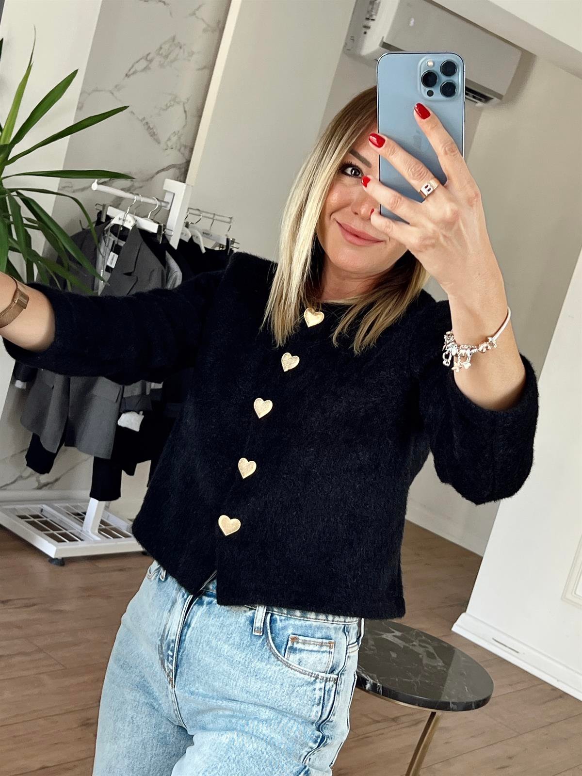 Kalp Düğmeli Hırka SİYAH