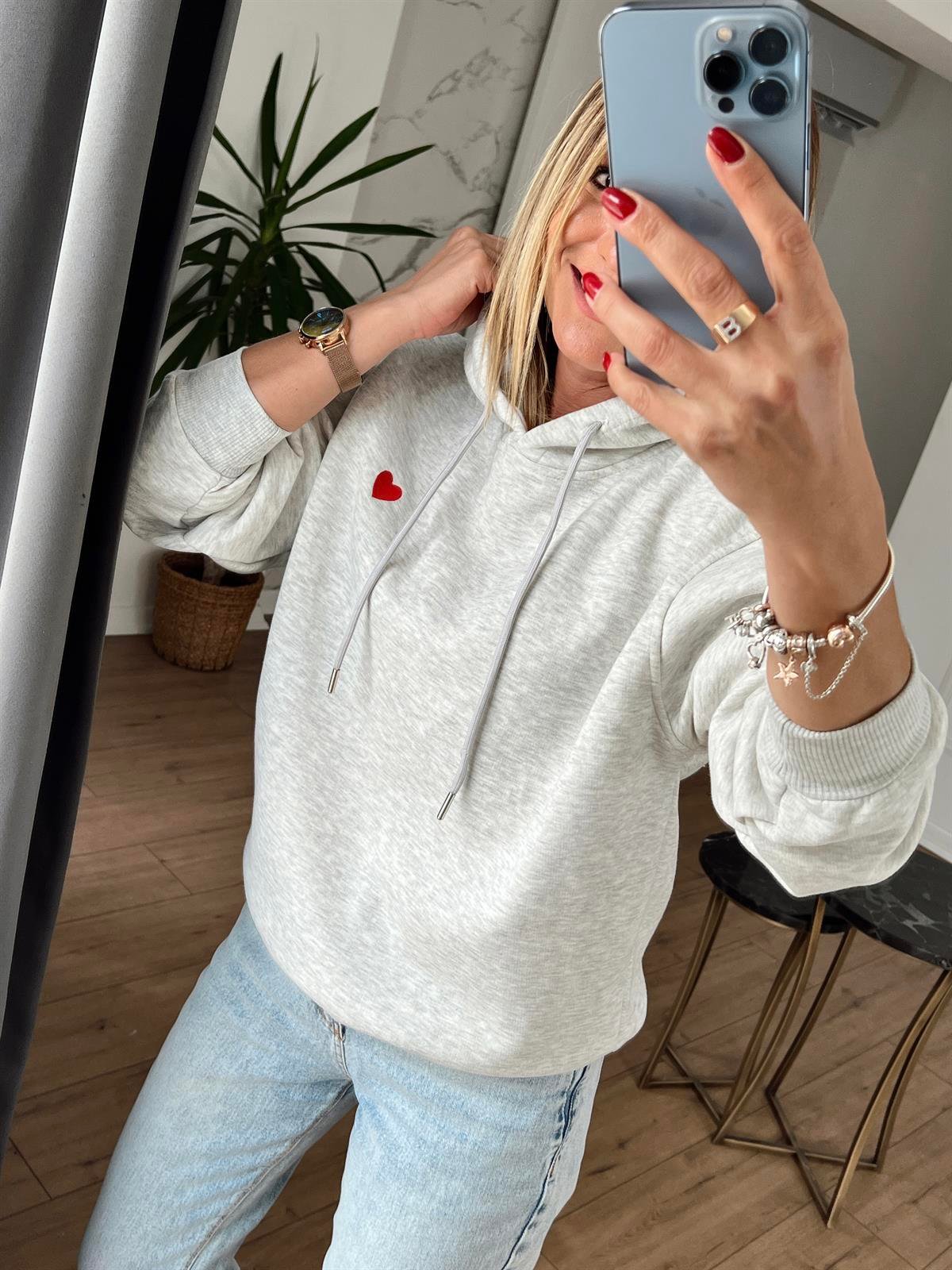 Kalp Nakışlı Kapüşonlu Sweat GRİ