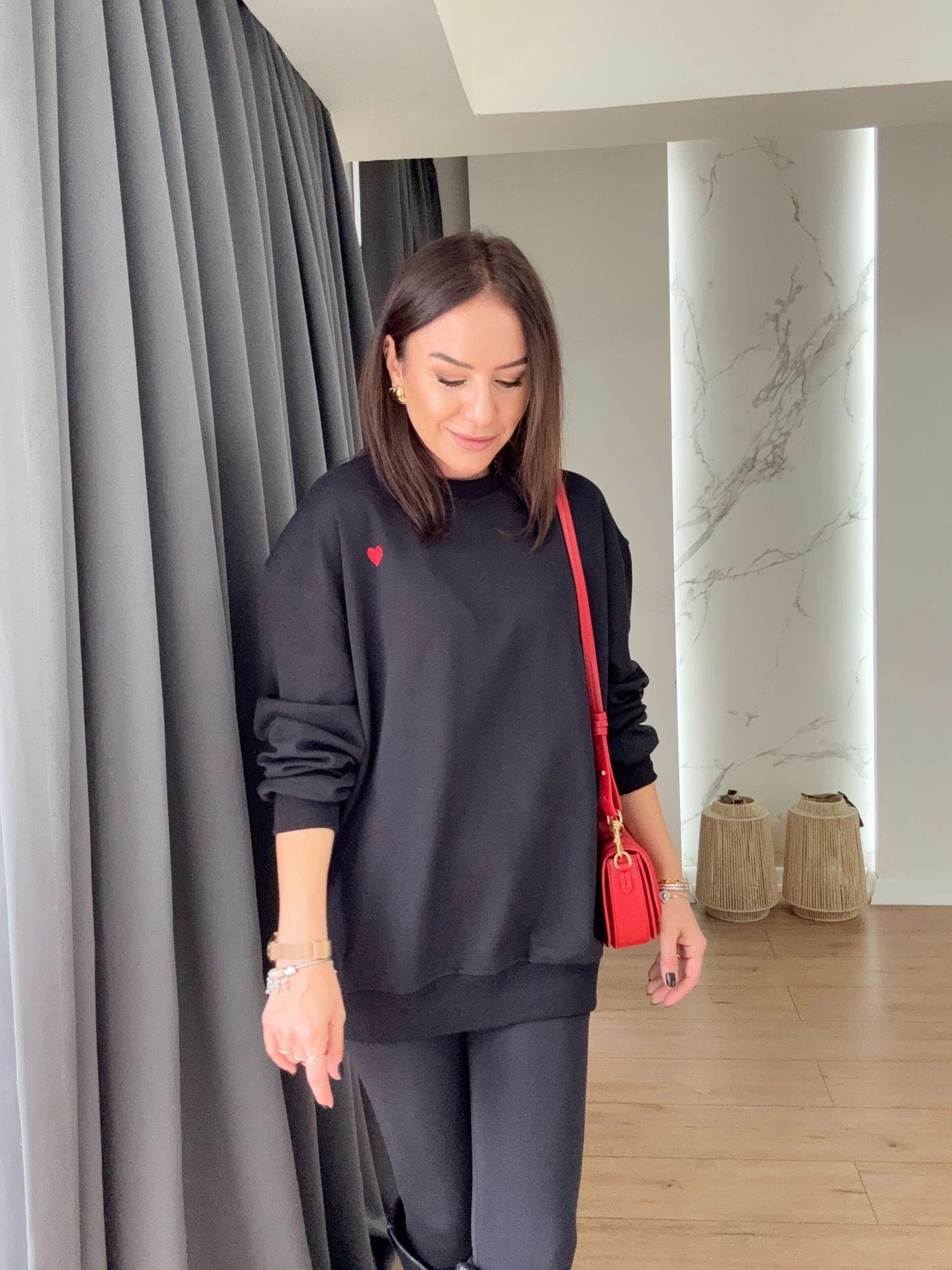 Kalp Nakışlı Sweat SİYAH