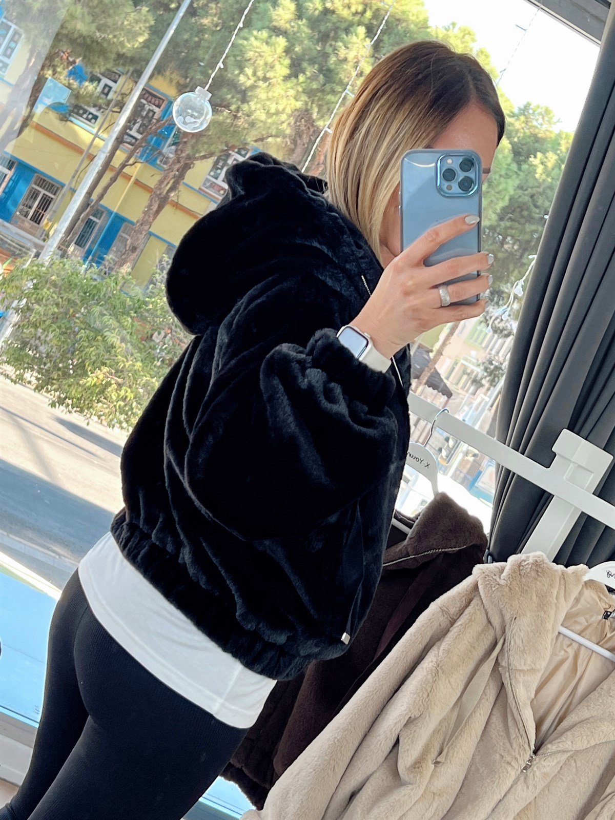 Kapüşonlu Peluş Mont Siyah