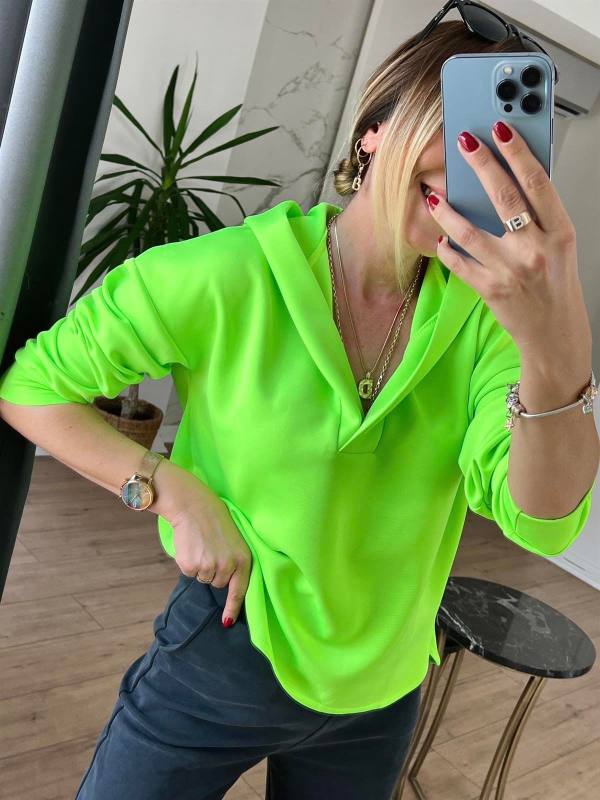 KAPÜŞONLU V YAKA SCUBA KUMAŞ SWEAT NEON