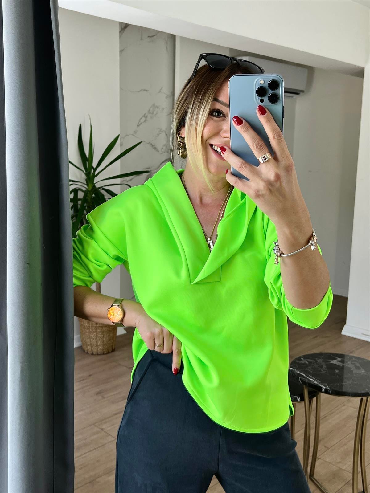 KAPÜŞONLU V YAKA SCUBA KUMAŞ SWEAT NEON