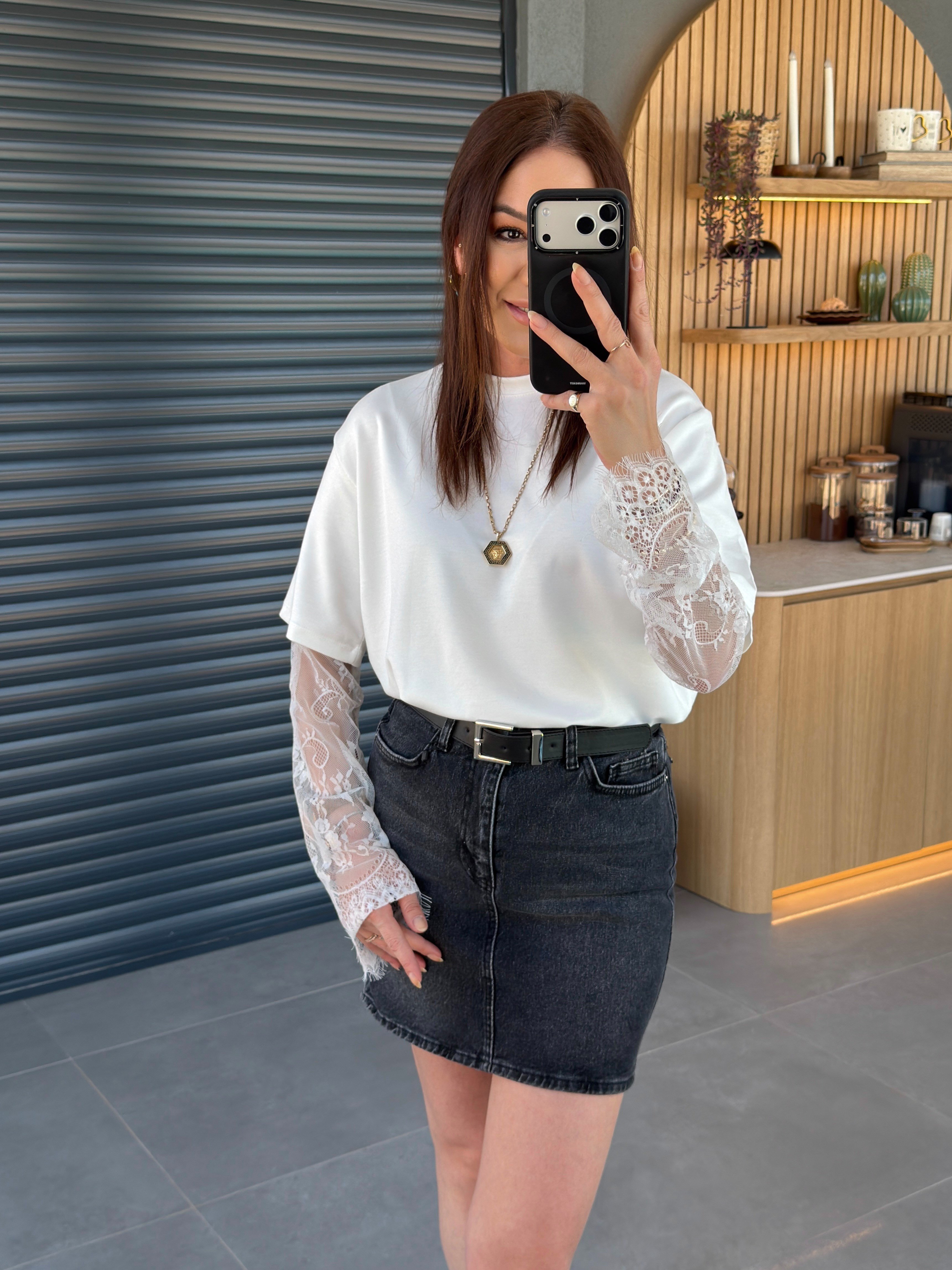 Kolları Dantelli Tshirt EKRU