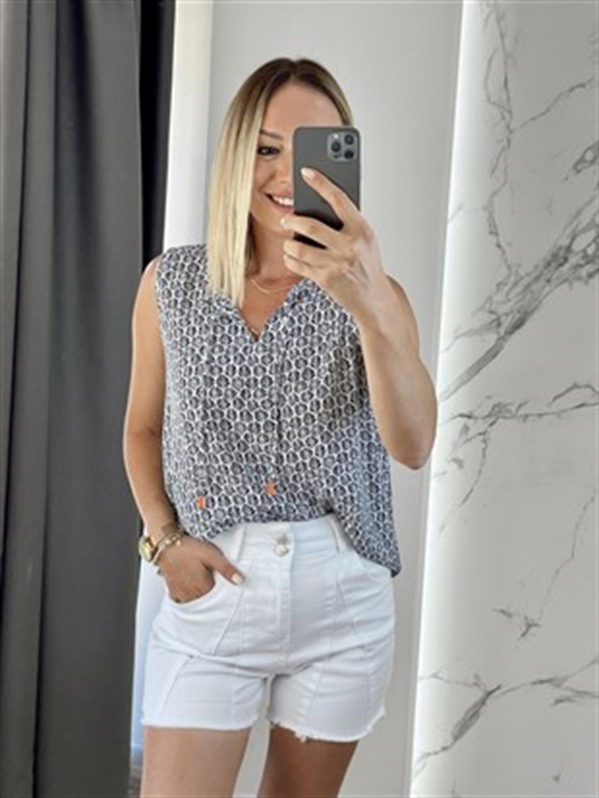 KOLSUZ DESENLİ BLUZ LACİVERT