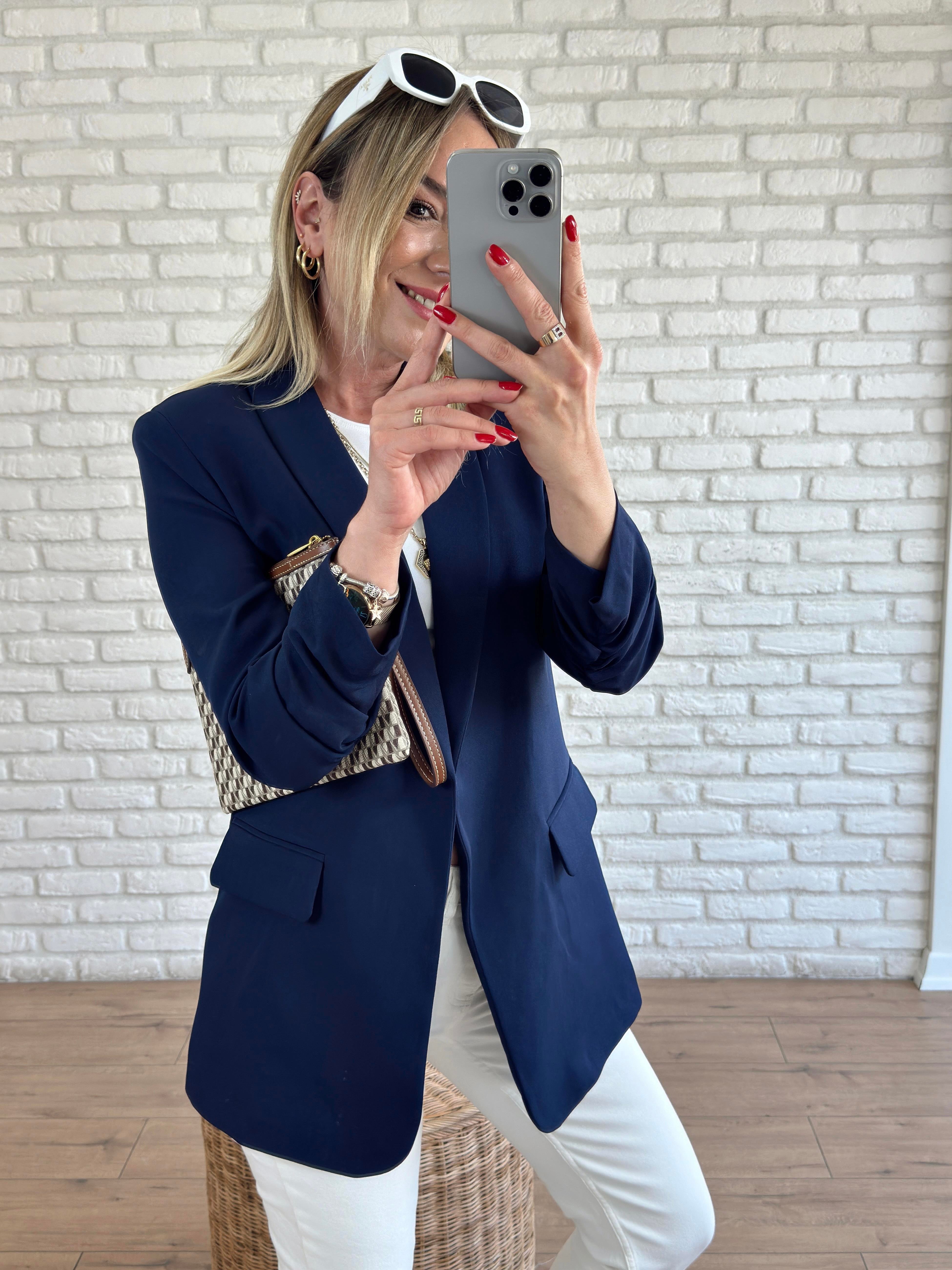 Kolu Büzgülü Blazer Ceket LACİVERT