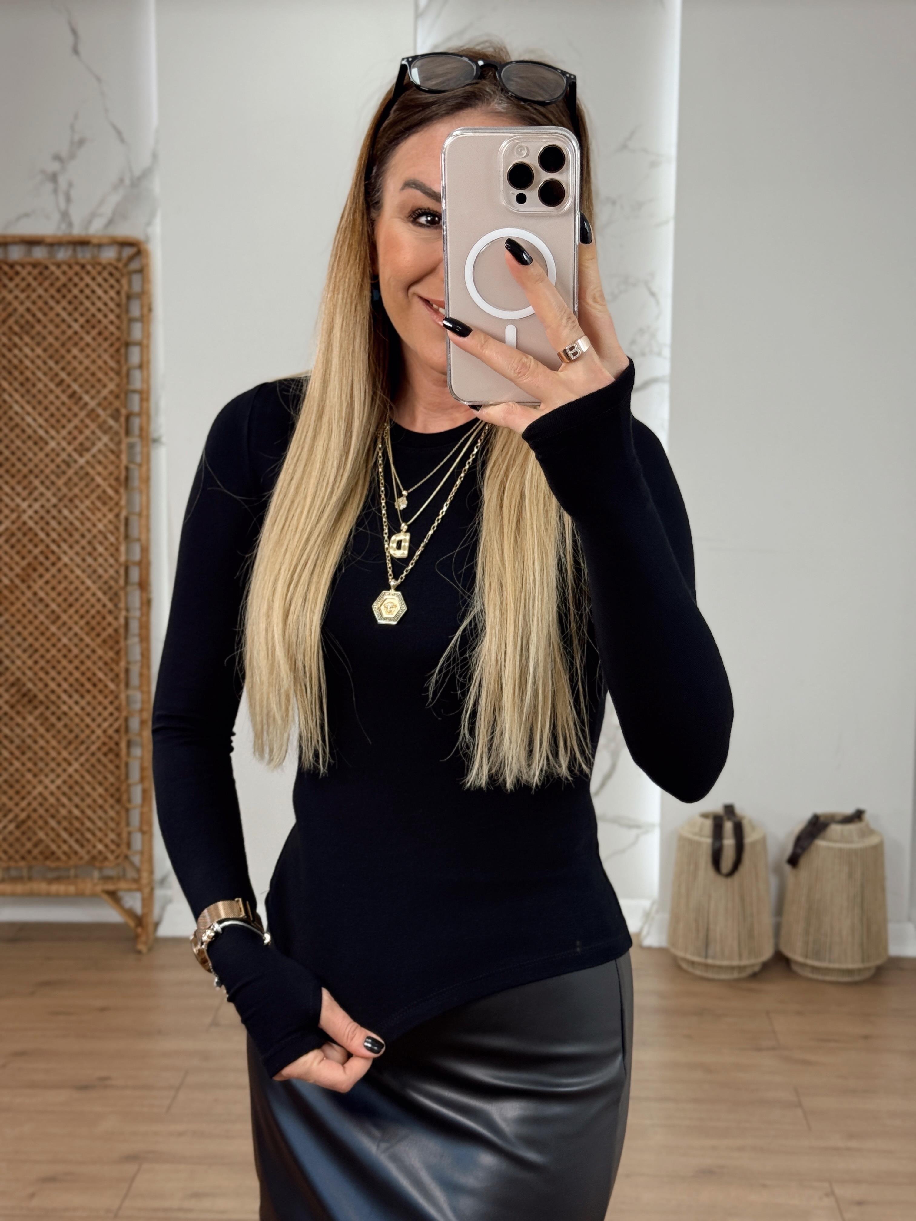 Kolu Yırtmaç Detaylı Body SİYAH