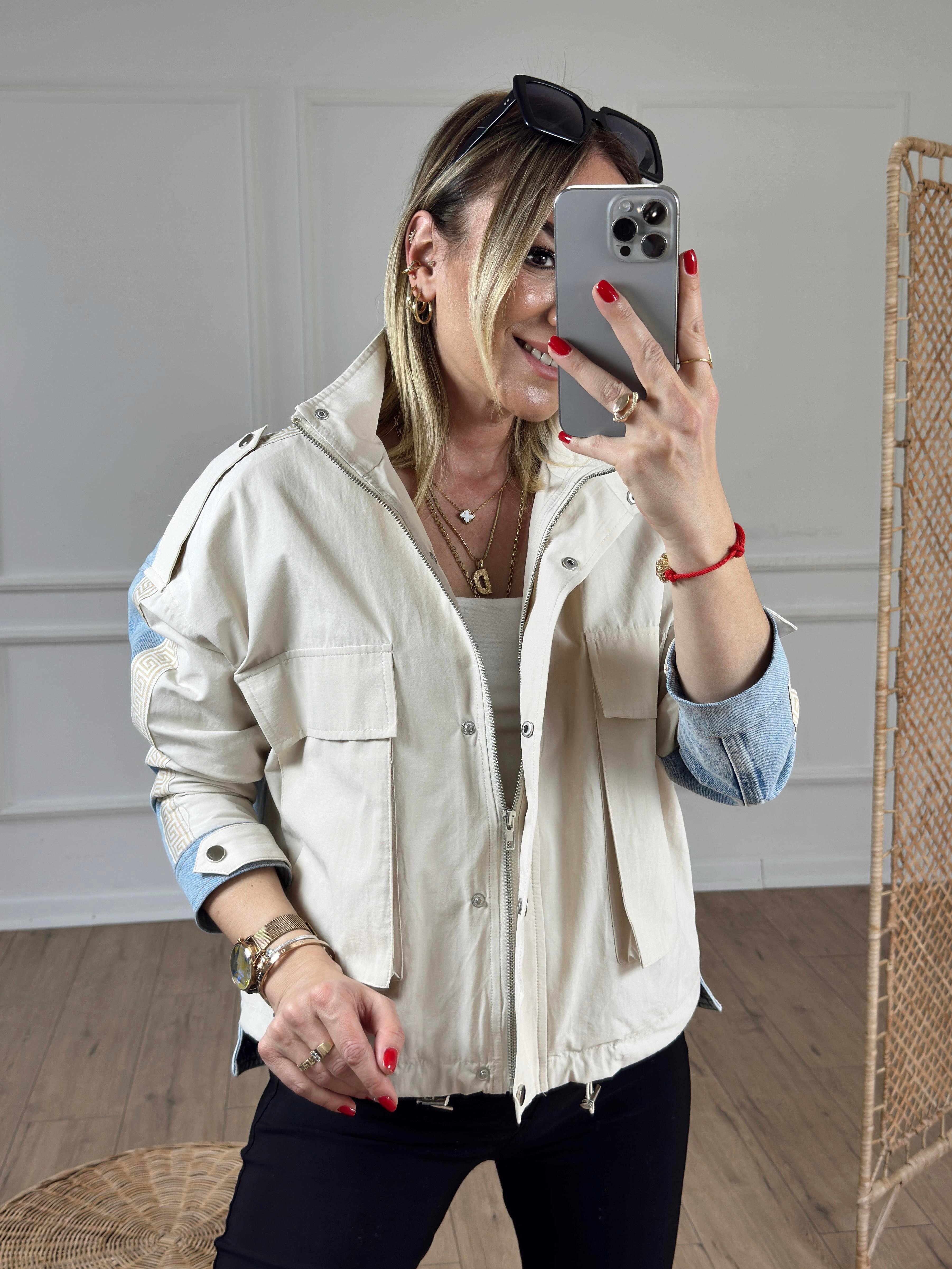 Kot Detaylı Çıtçıtlı Trençkot TAŞ