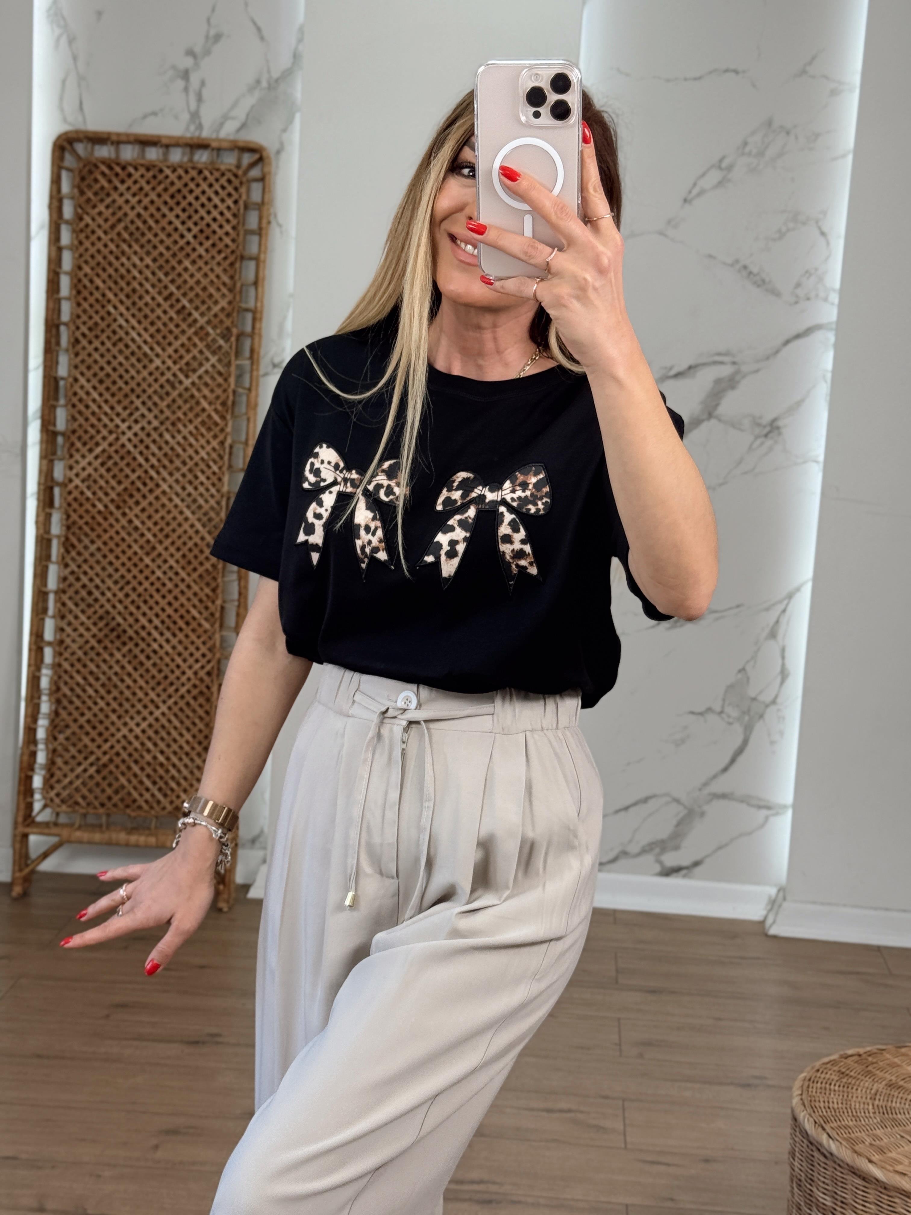Kurdele Nakışlı Tshirt SİYAH