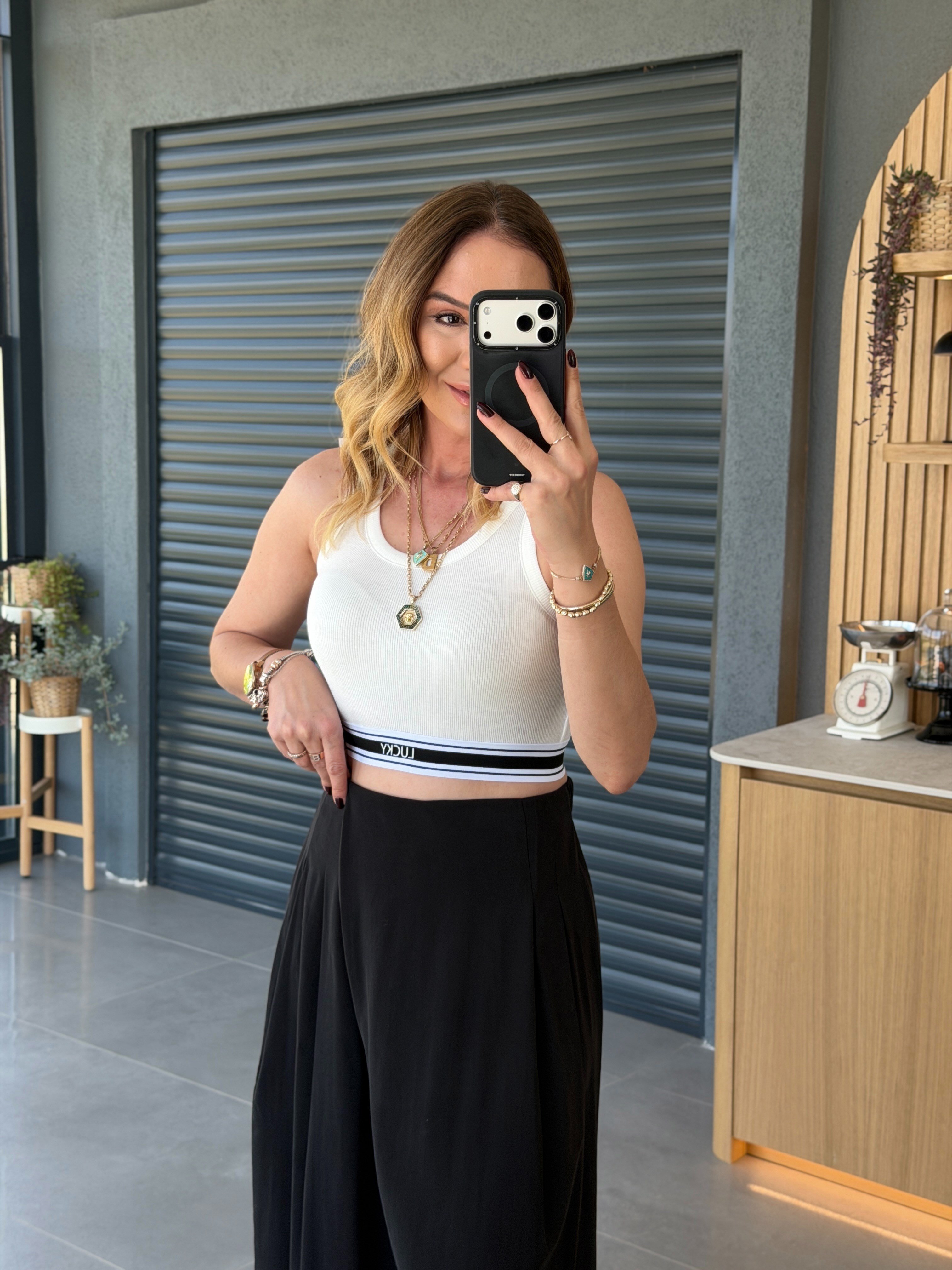 Lastik Detaylı Crop EKRU