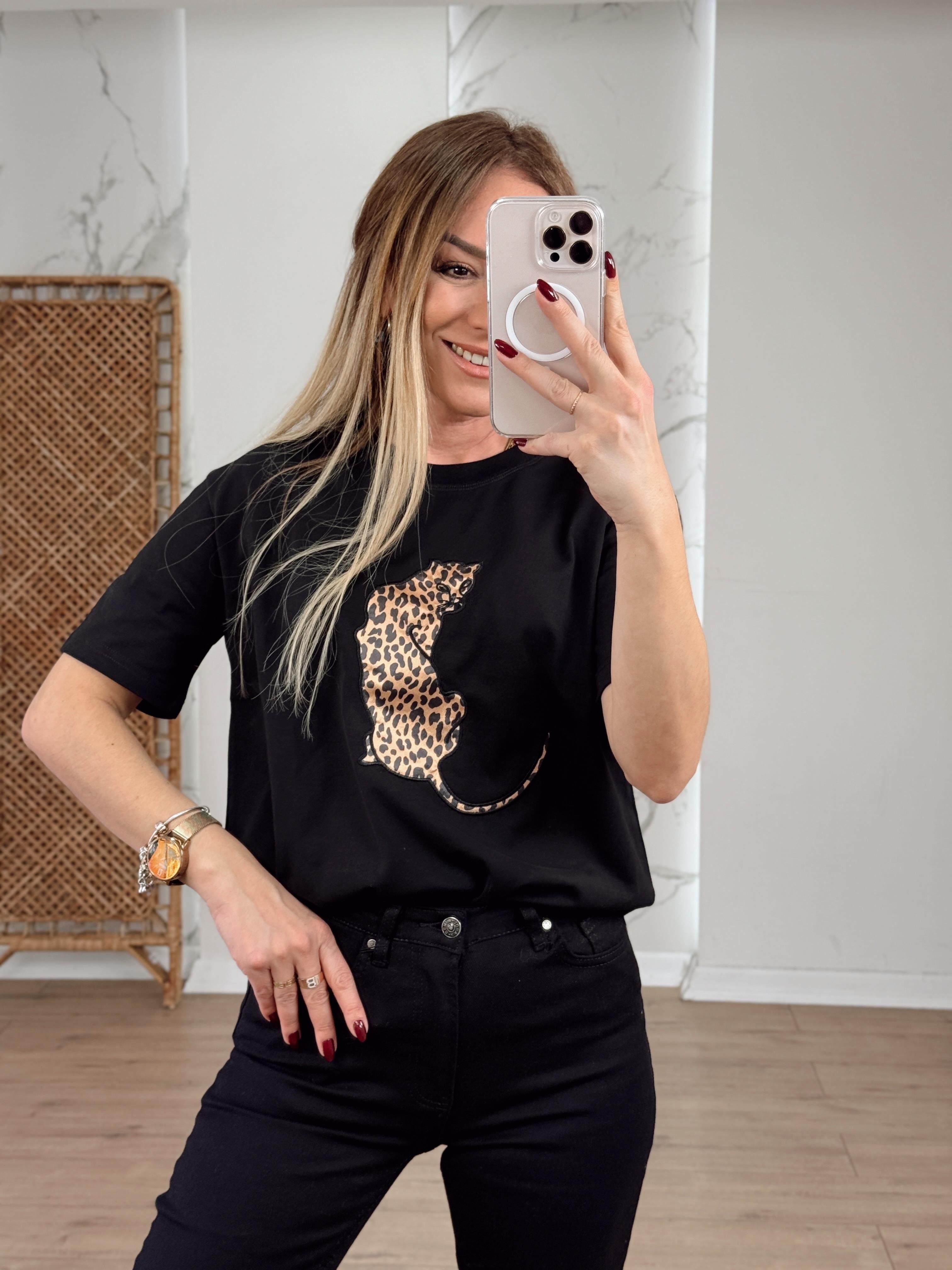 Leopar Nakışlı Tshirt SİYAH