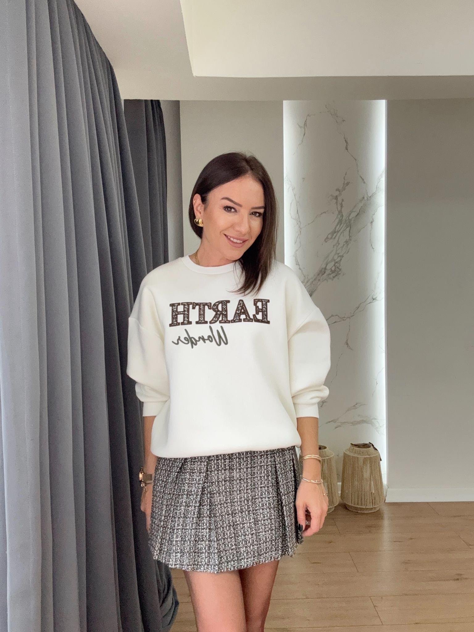 Nakış Detaylı Bisiklet Yaka Sweatshirt EKRU