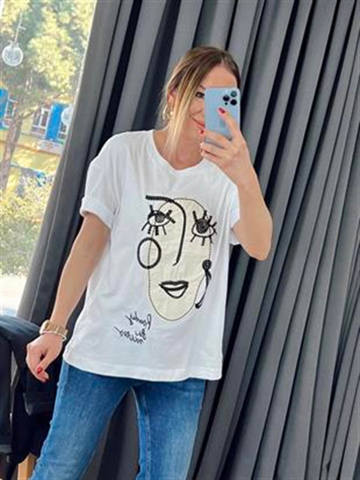 NAKIŞLI TSHİRT BEYAZ