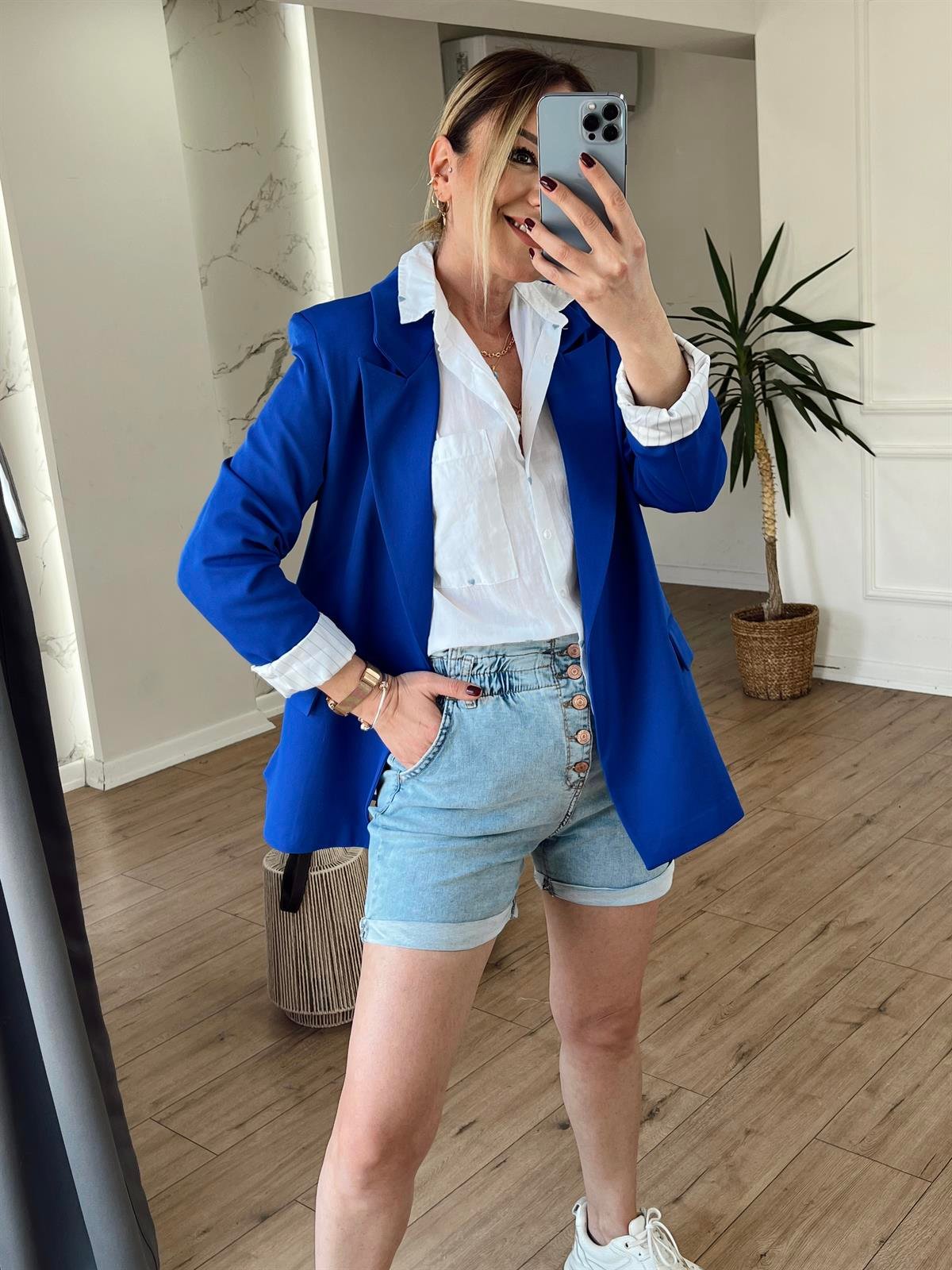 ÖNÜ AÇIK SALAŞ CEKET SAKS