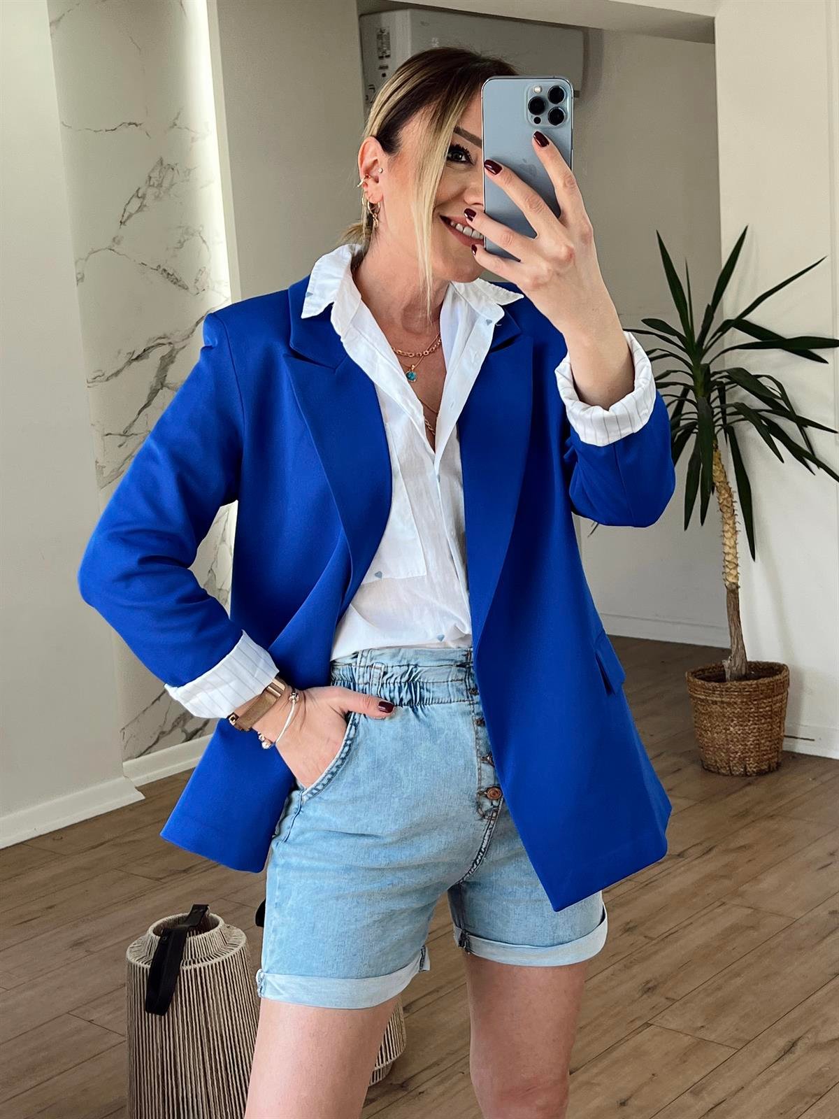 ÖNÜ AÇIK SALAŞ CEKET SAKS